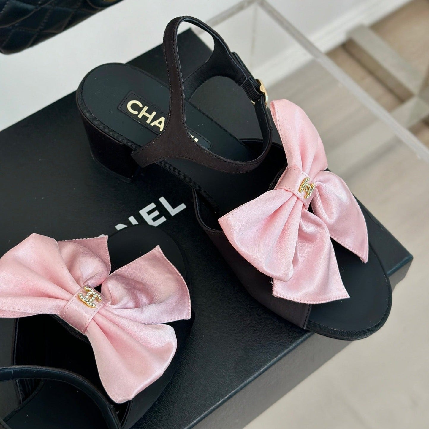 Double CC Big Bow High Sandal Sheepskin Light Pink/ Black - 35