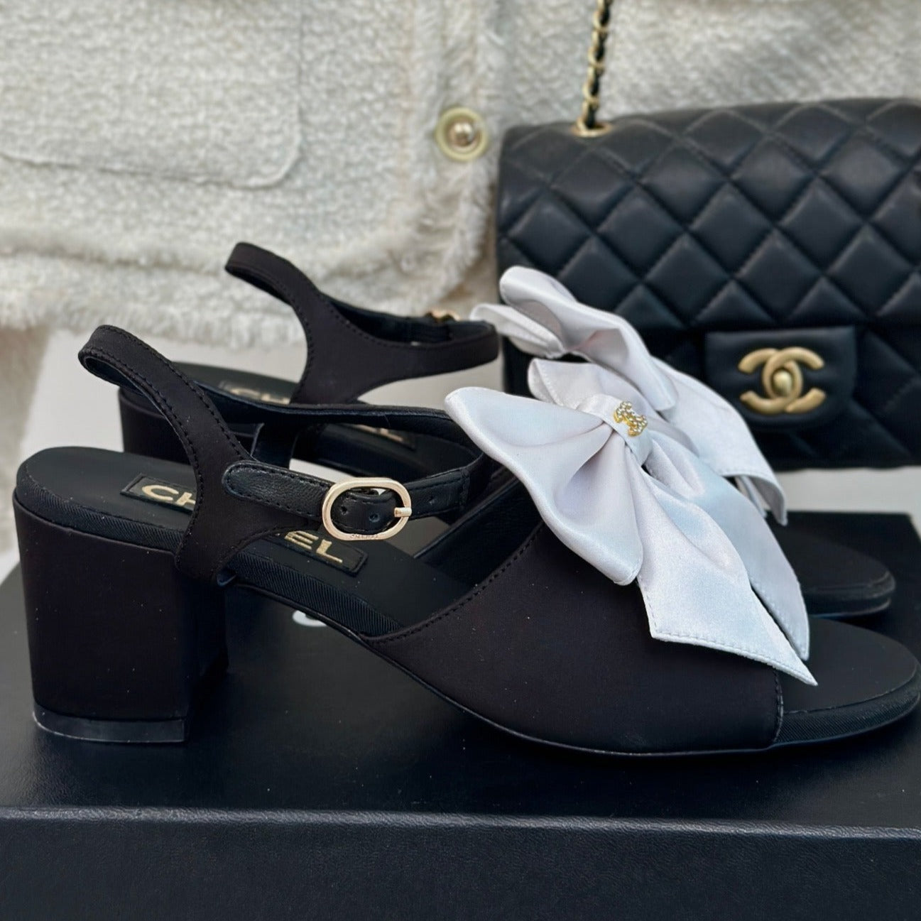 Double CC Big Bow High Sandal Sheepskin Black White - 35