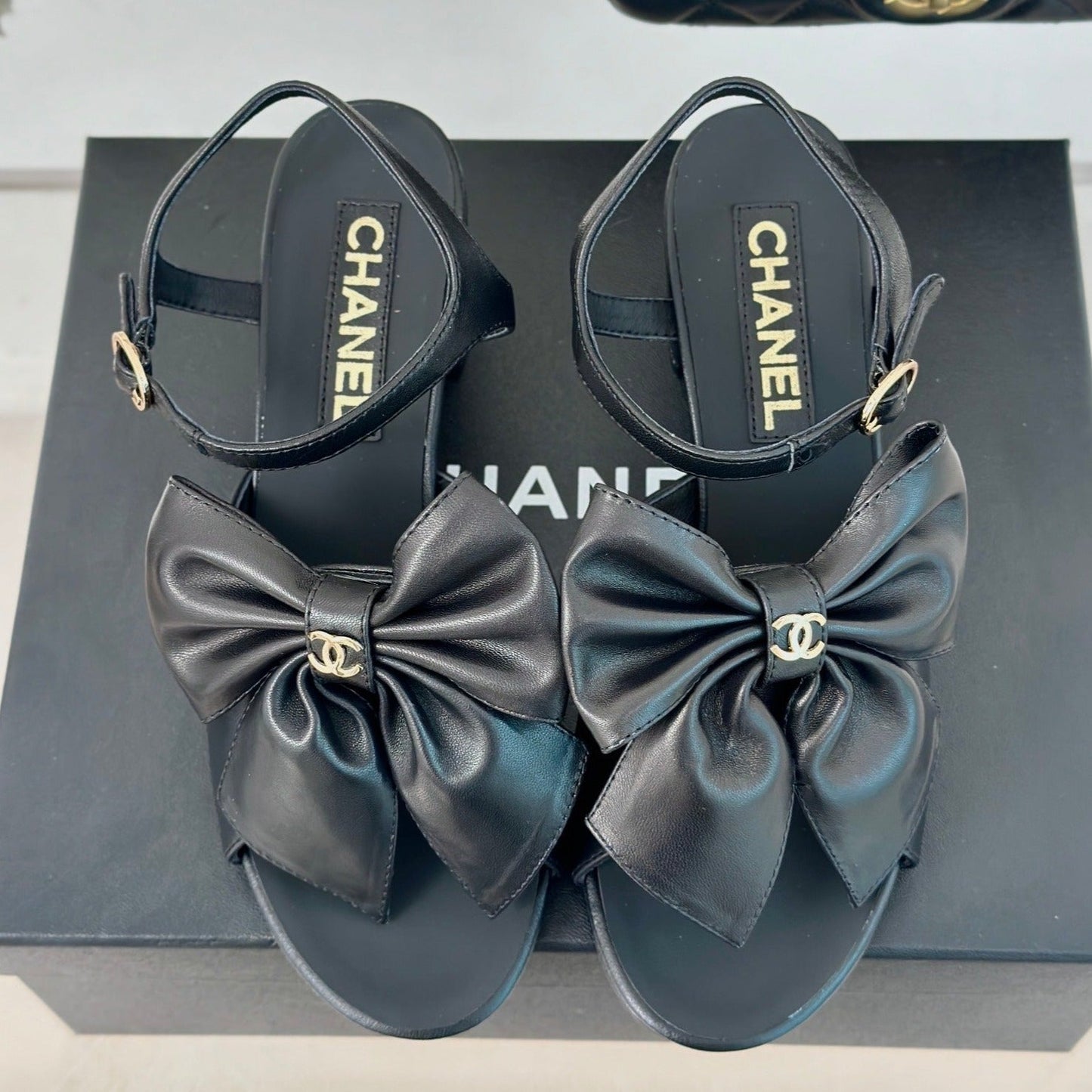 Double CC Big Bow High Sandal Sheepskin Black - 35