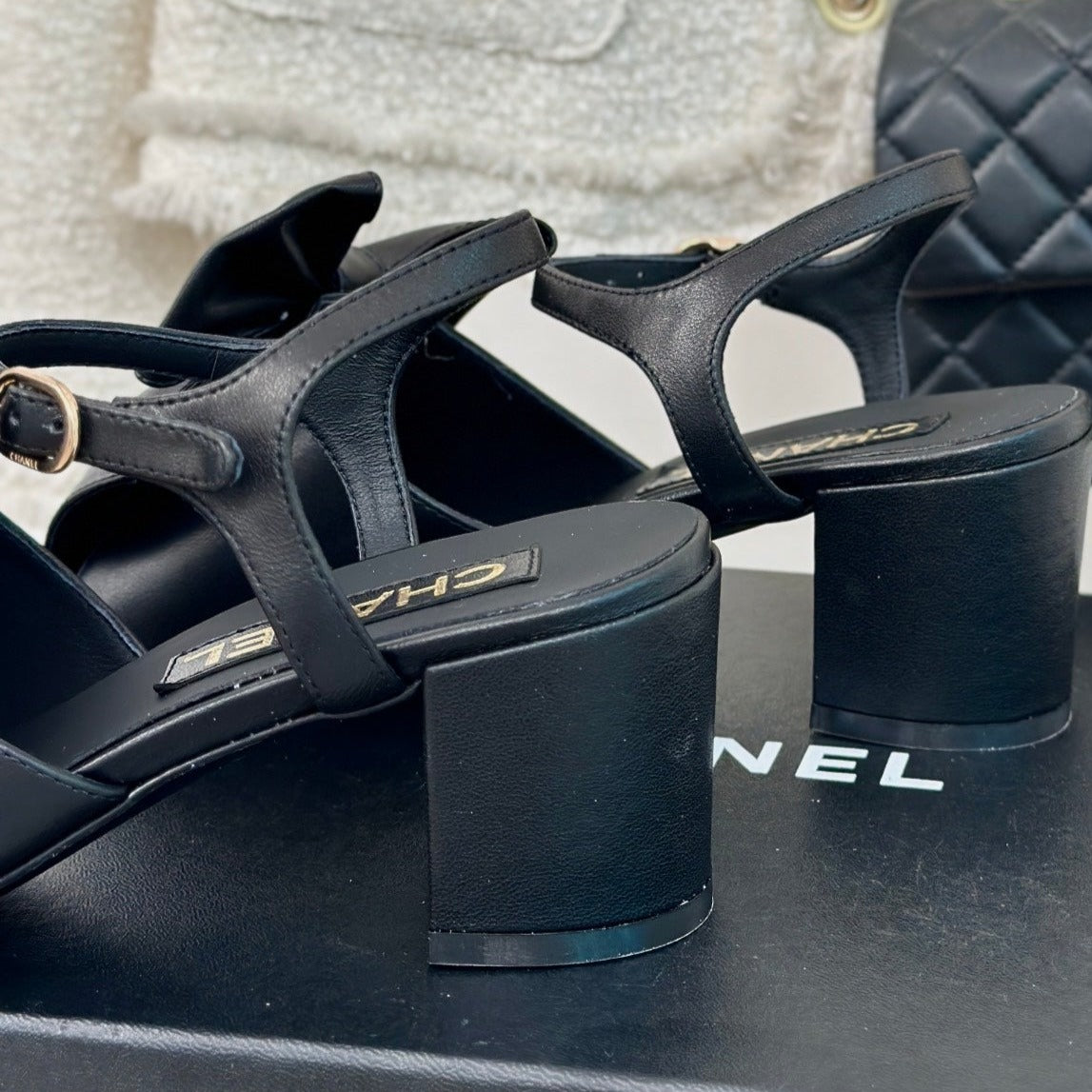 Double CC Big Bow High Sandal Sheepskin Black - 35