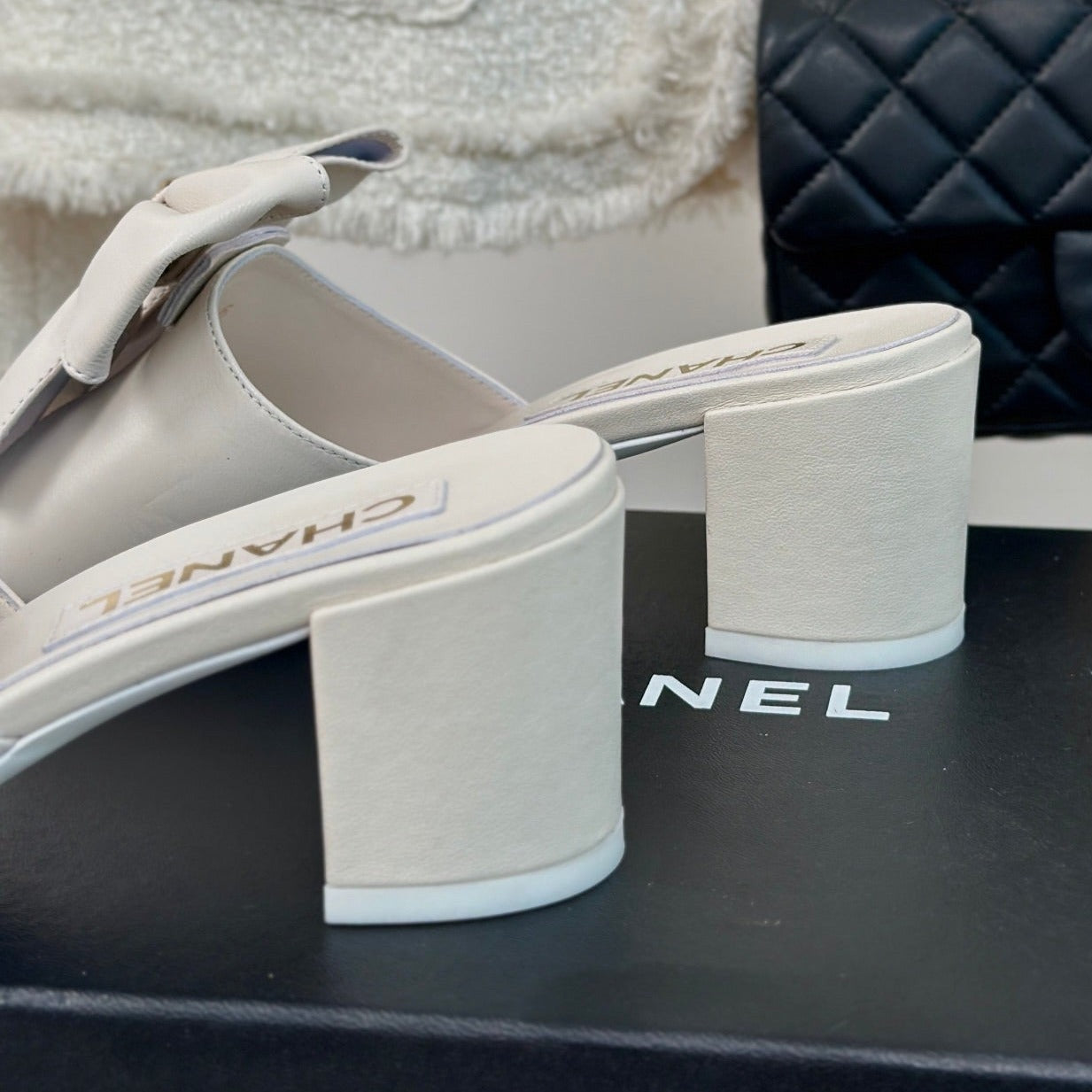 Double CC Big Bow High Heels Sheepskin White - 35