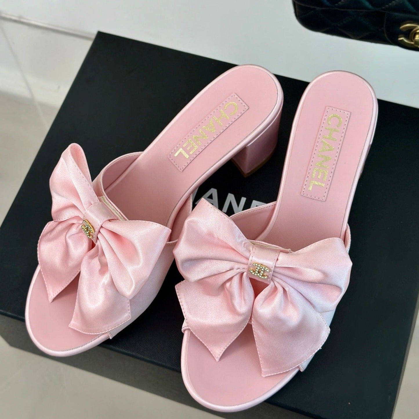 Double CC Big Bow High Heels Sheepskin Light Pink - 35