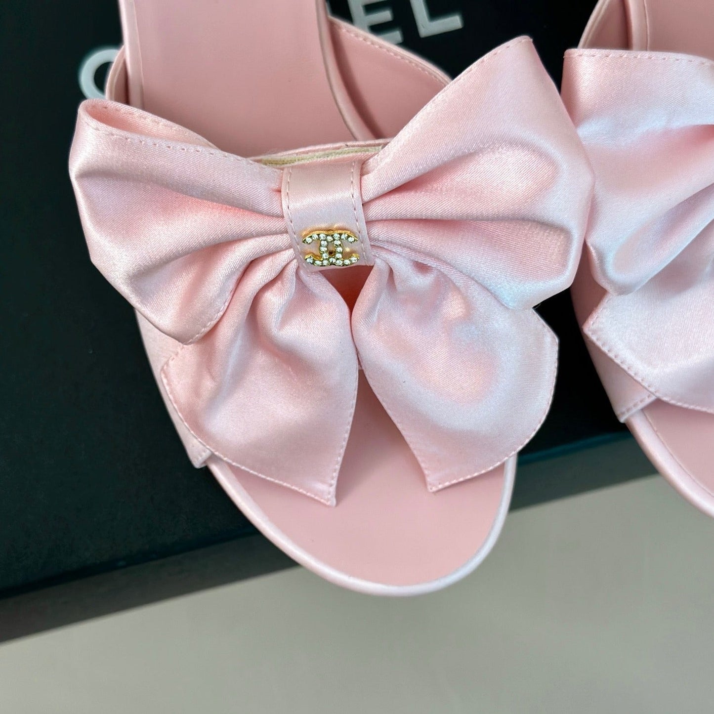 Double CC Big Bow High Heels Sheepskin Light Pink - 35
