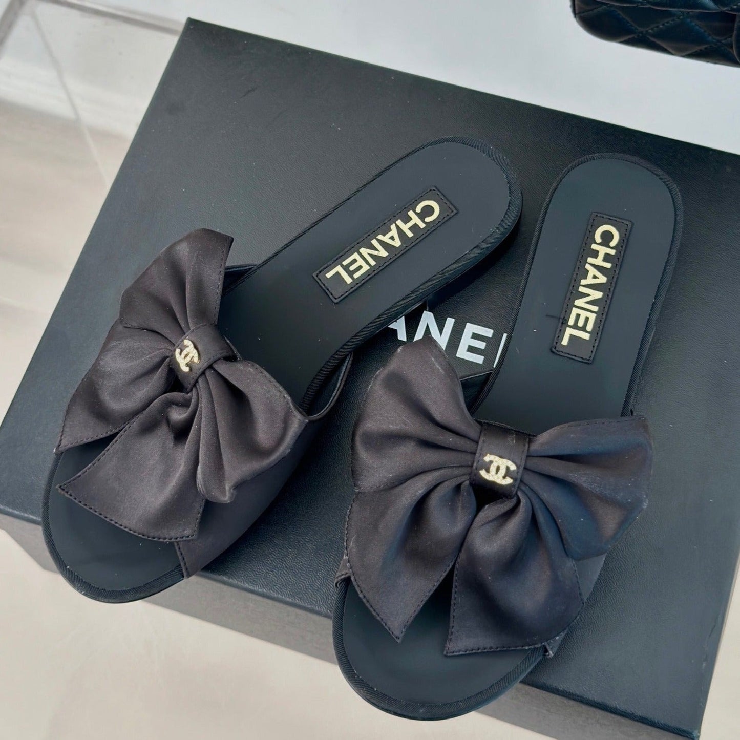 Double CC big bow flat sandals Sheepskin Black - 35