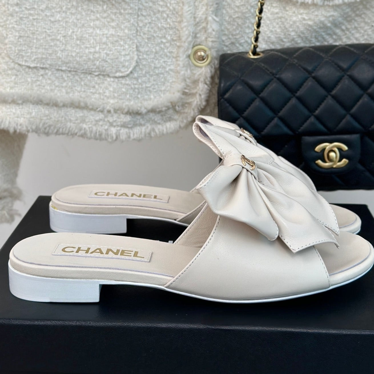 Double CC big bow flat sandals Sheepskin White Cream - 35