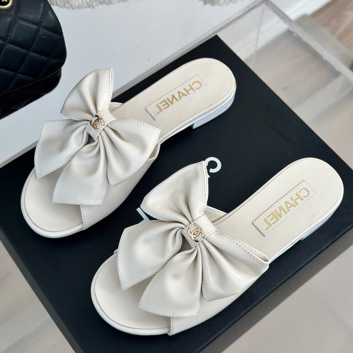 Double CC big bow flat sandals Sheepskin White Cream - 35