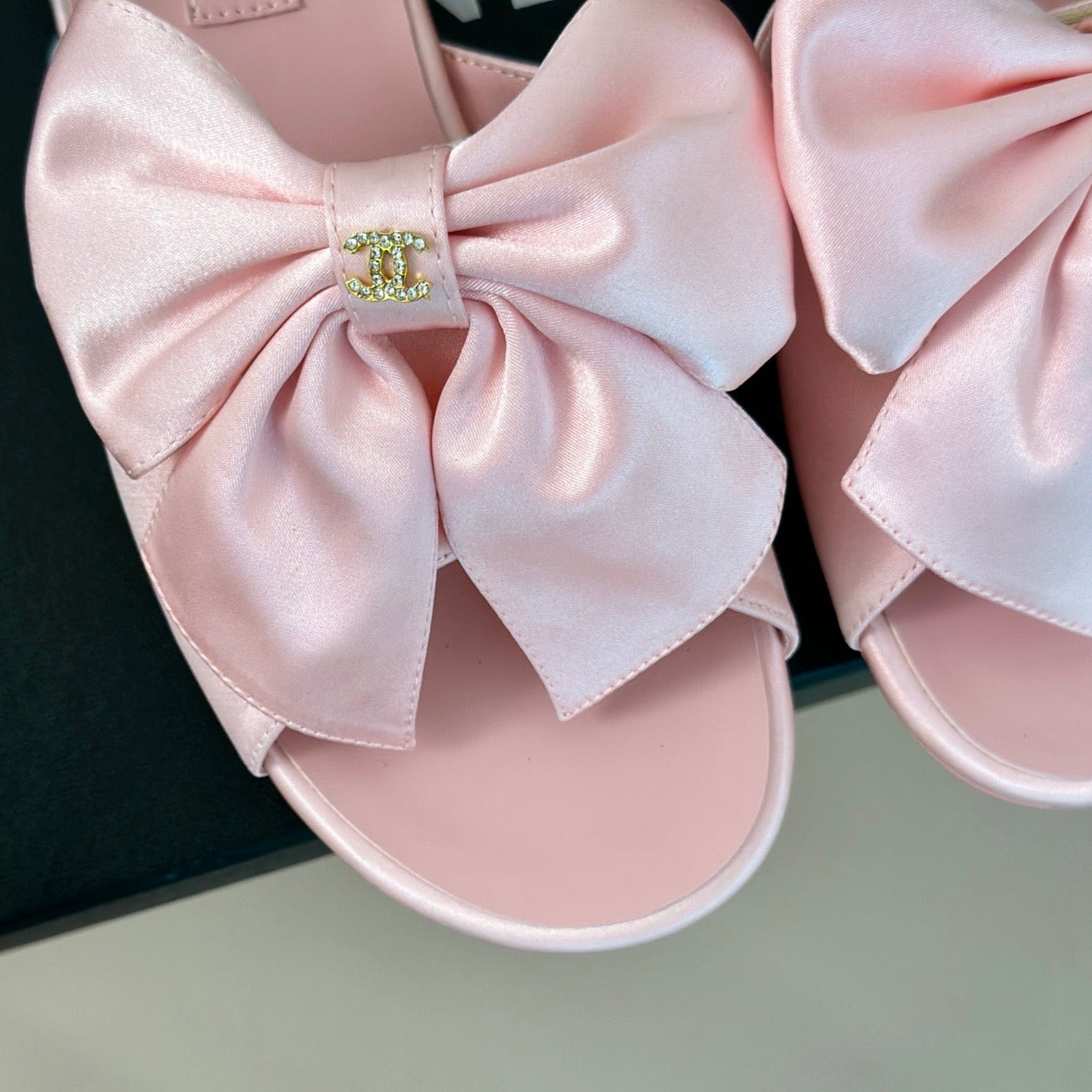 Double CC big bow flat sandals Sheepskin Light Pink - 35