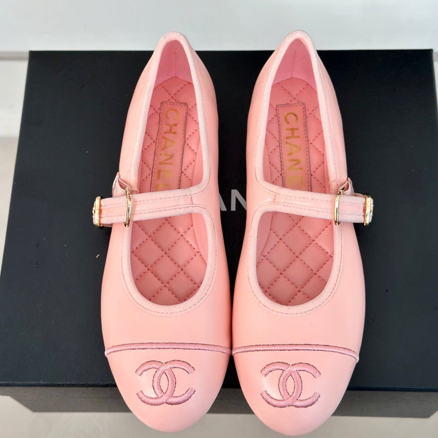 Double C Light Pink Lambskin Mary Jane Shoes - 35