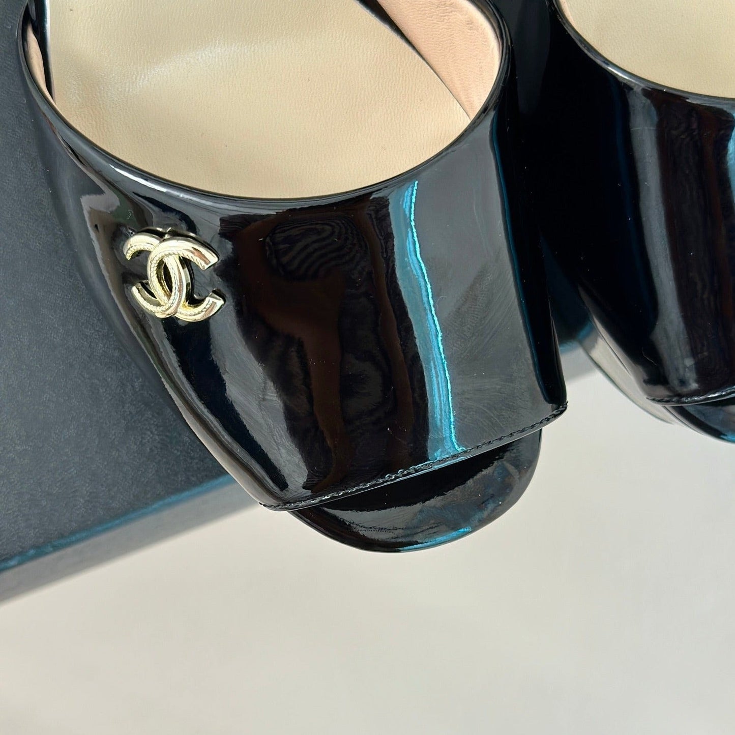 Double C High Heel Sandals Black Leather - 35