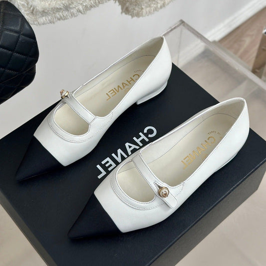 Double C Milan Runway Pointed Toe Mary Jane Shoes White Black Lambskin - 35