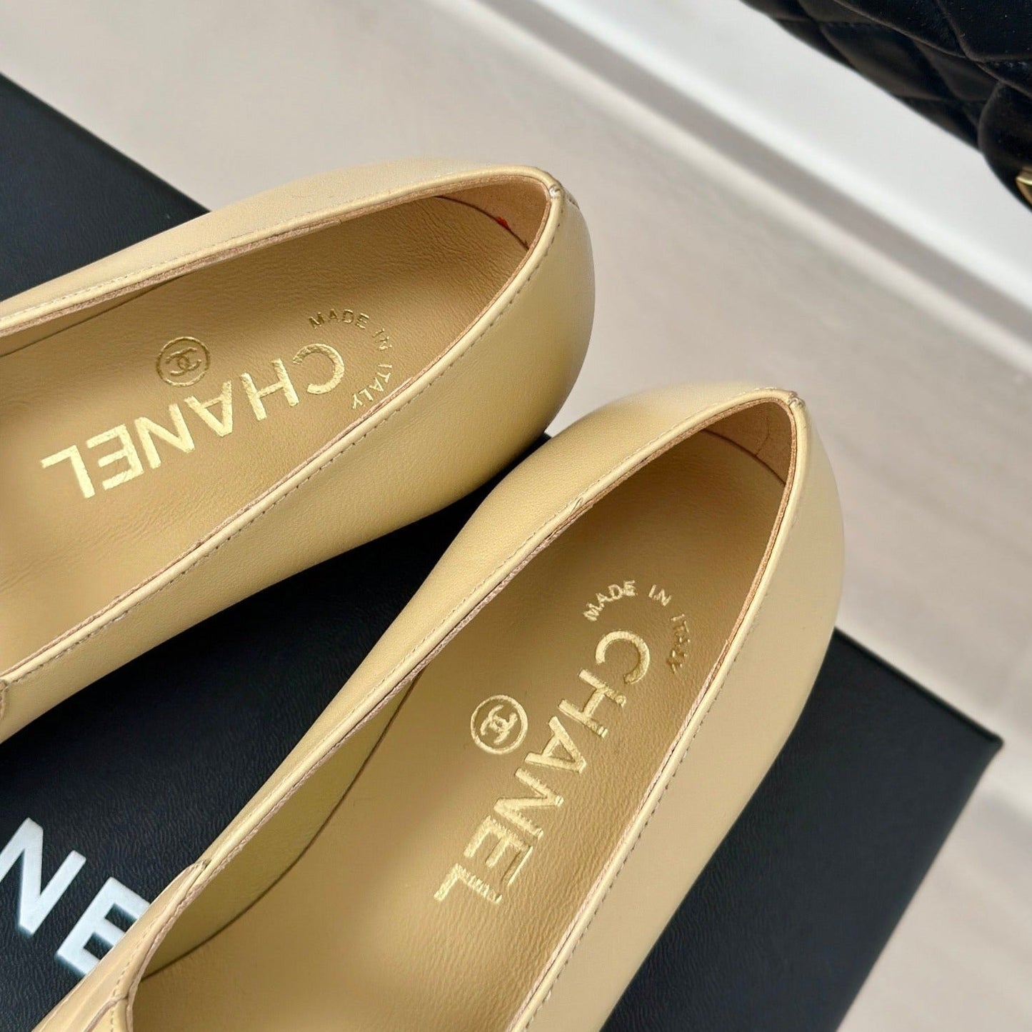Double C Milan Runway Pointed Toe Mary Jane Shoes Dark Cream Black Lambskin - 35