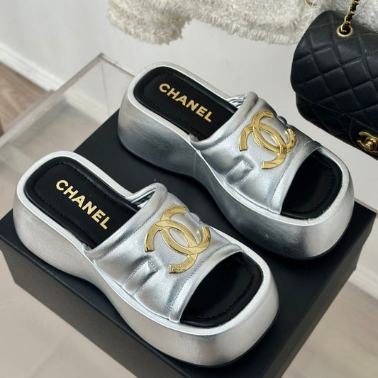 Large Double C Platform Slippers Silver - 35