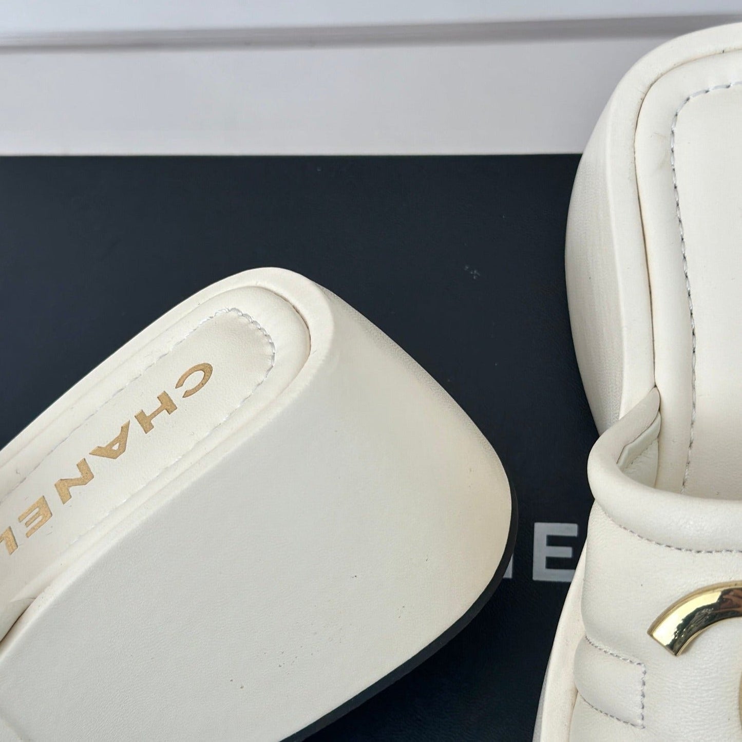 Large Double C Platform Slippers White - 35