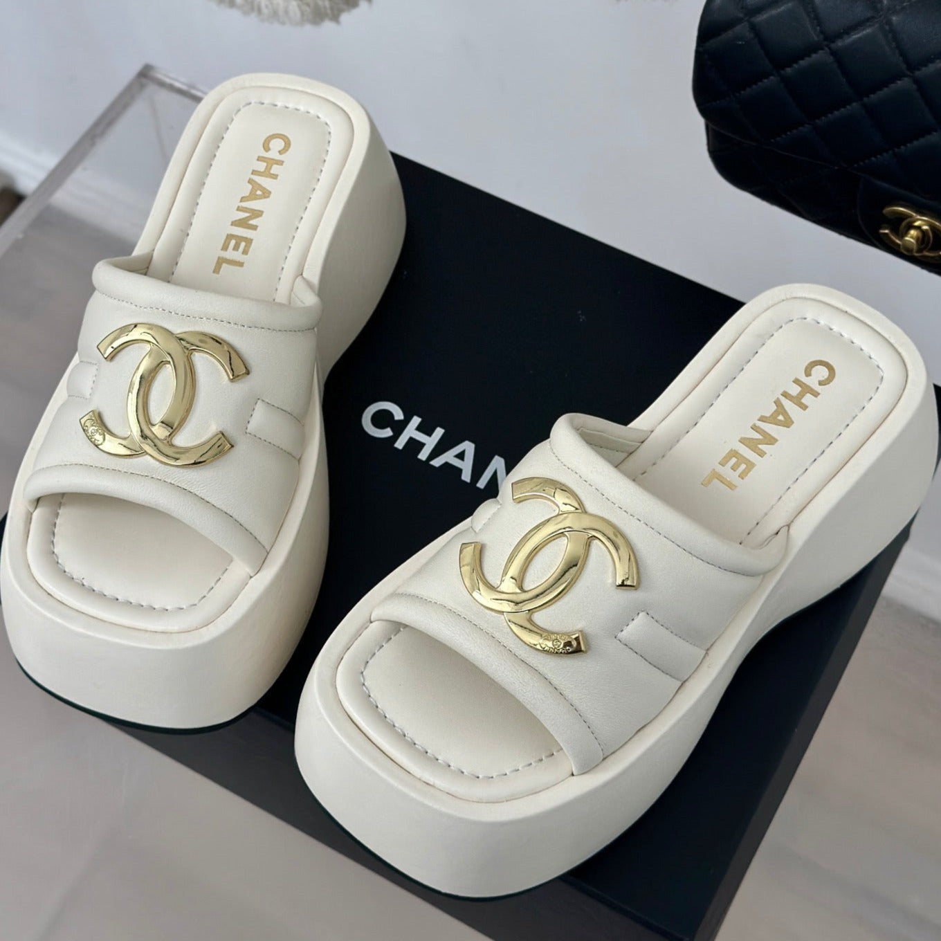 Large Double C Platform Slippers White - 35