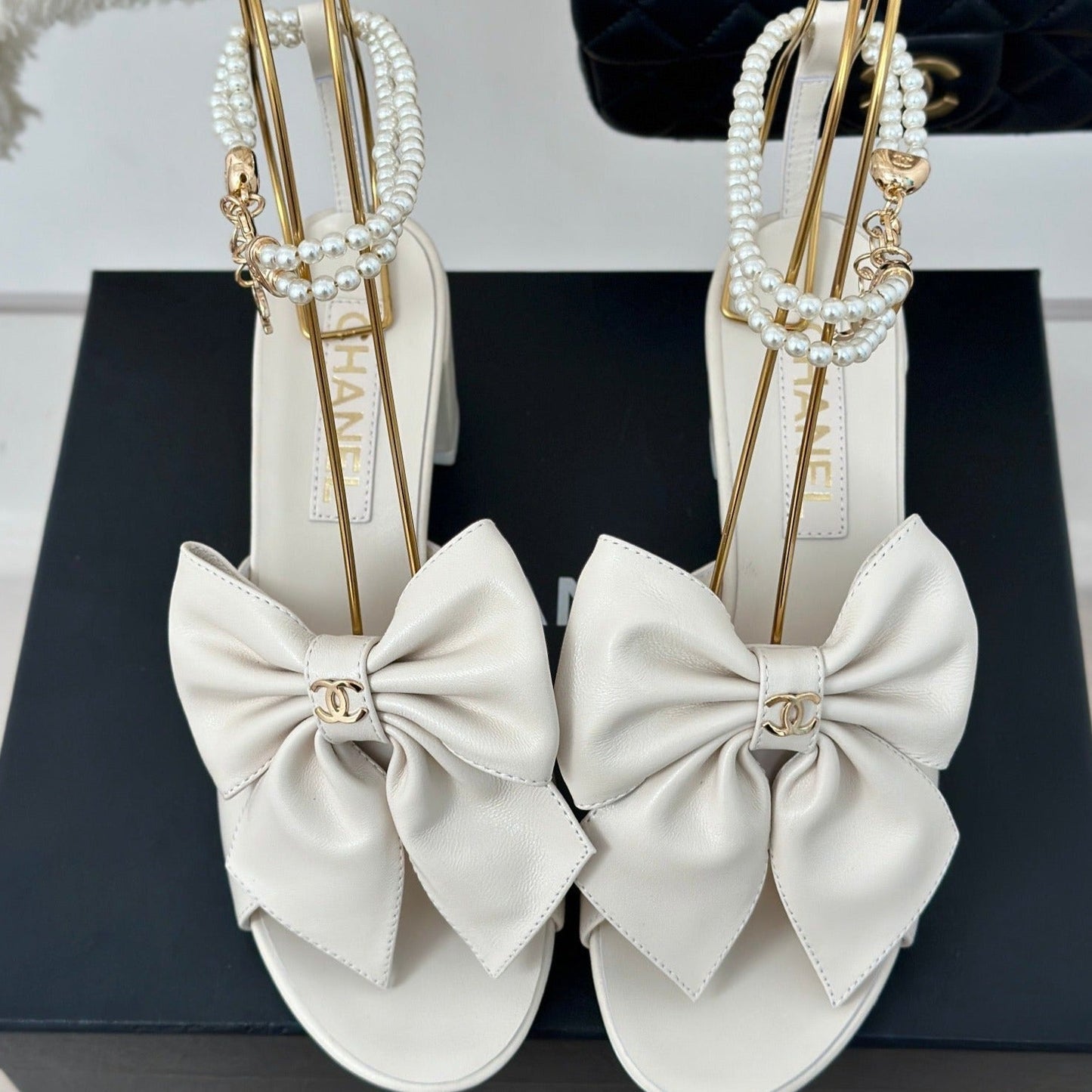 Double C Big Bow Pearl Chain High Sandals White Lambskin - 35