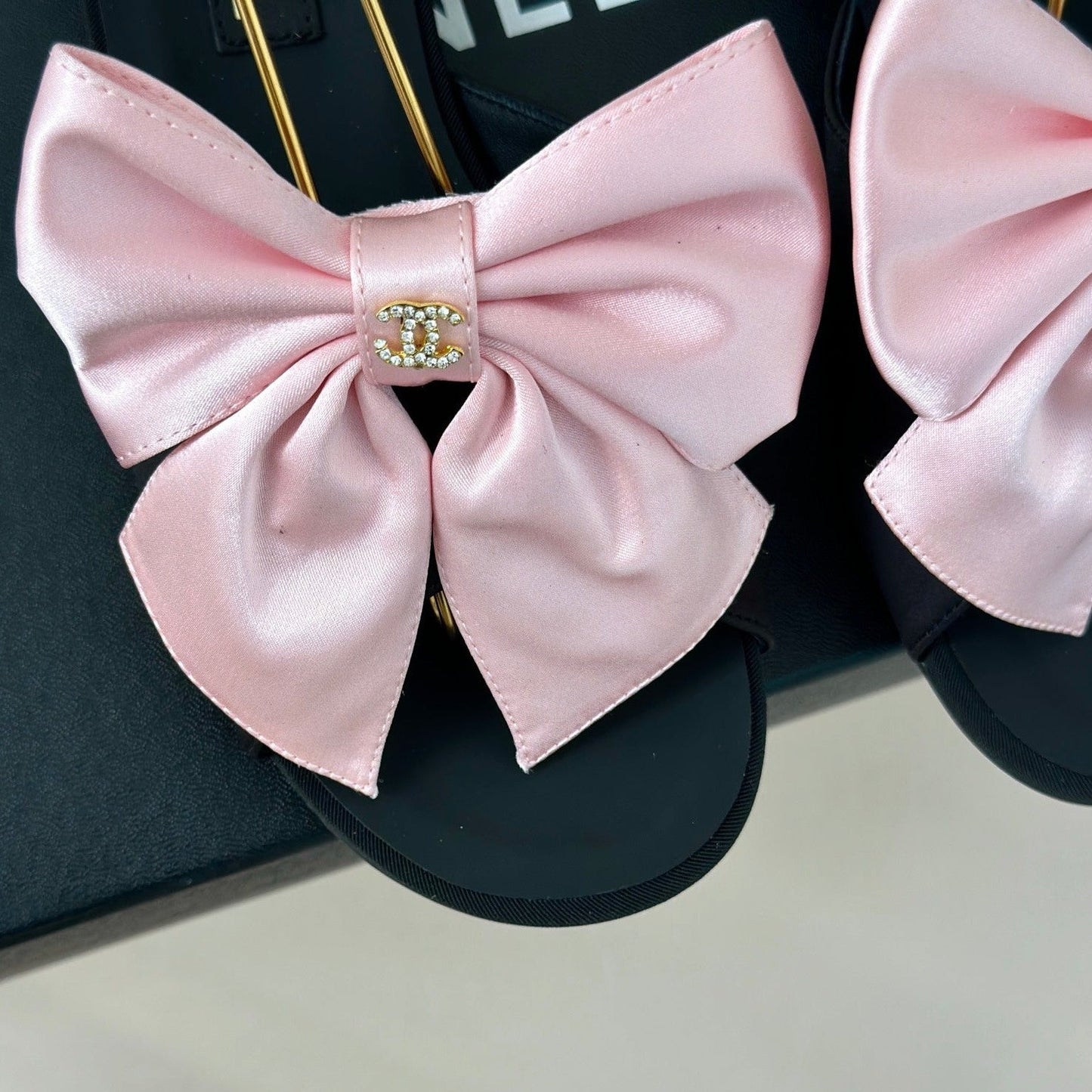 Double C Big Bow Pearl Chain Sandals Light Pink Black Lambskin - 35