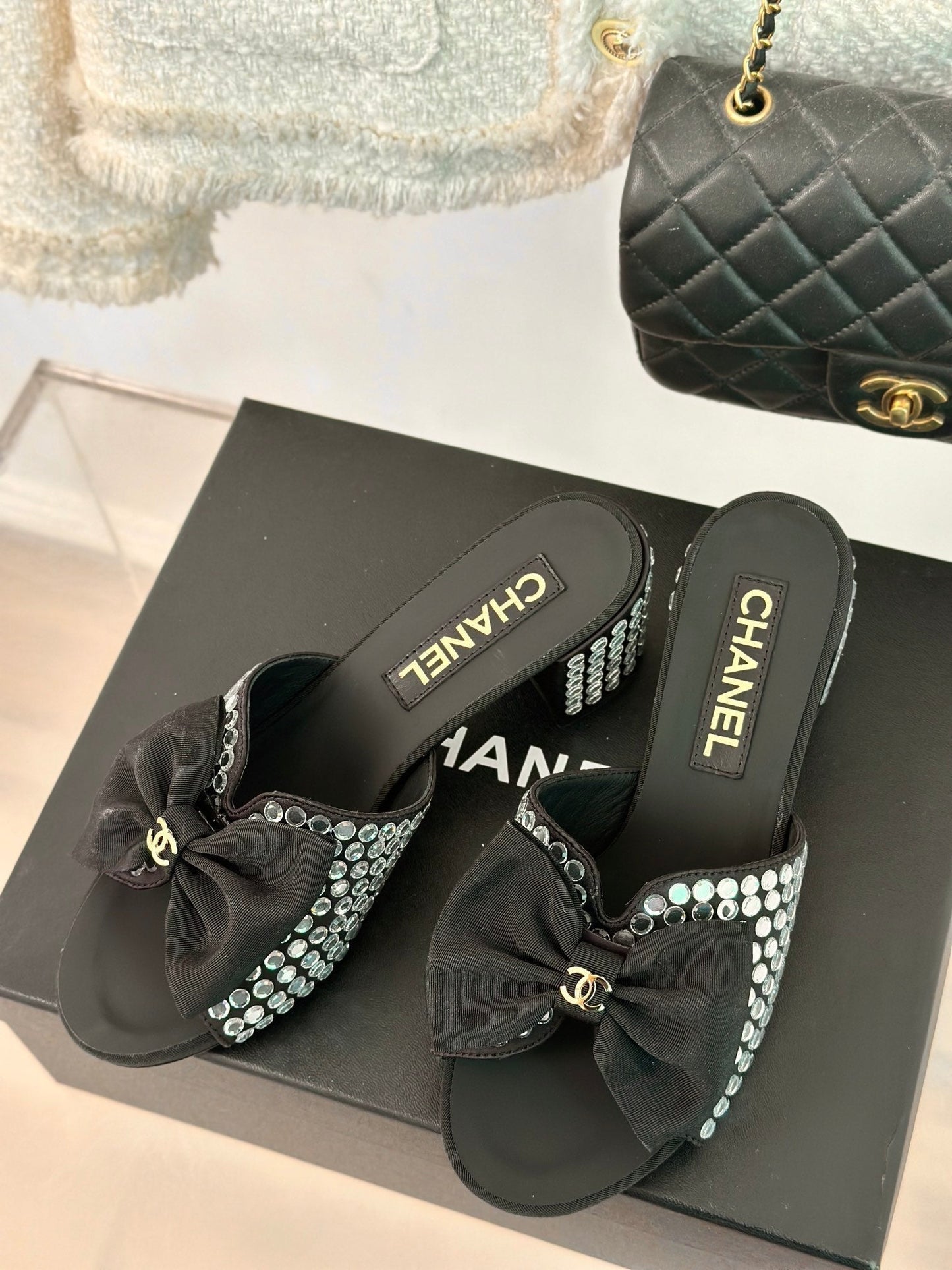BLOCK HEEL MULE WITH WHITE RHINESTONES IN BLACK LAMBSKIN - 35