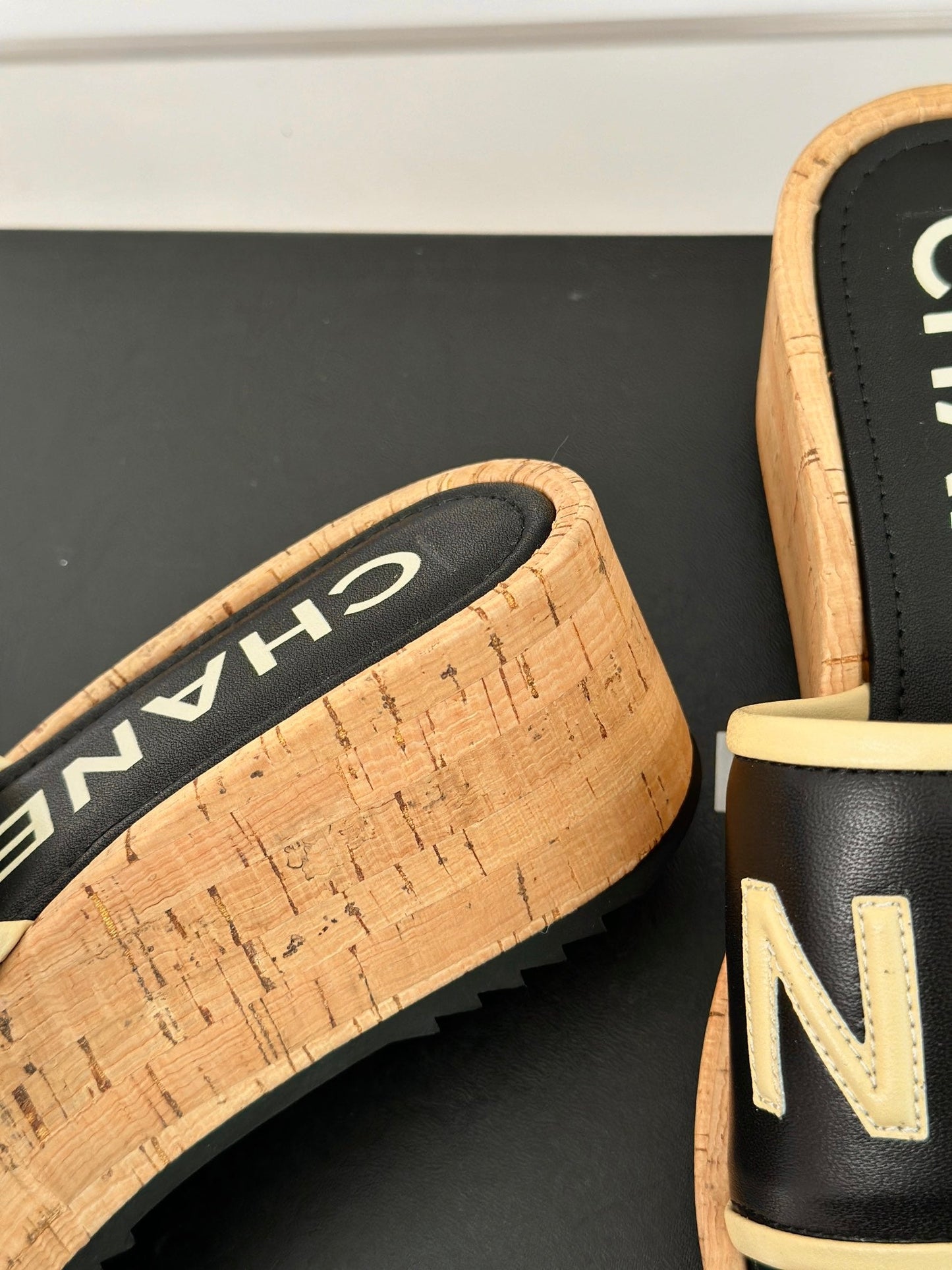 THICK SOLE LETTER SLIPPERS IN BLACK SHEEPSKIN - 35