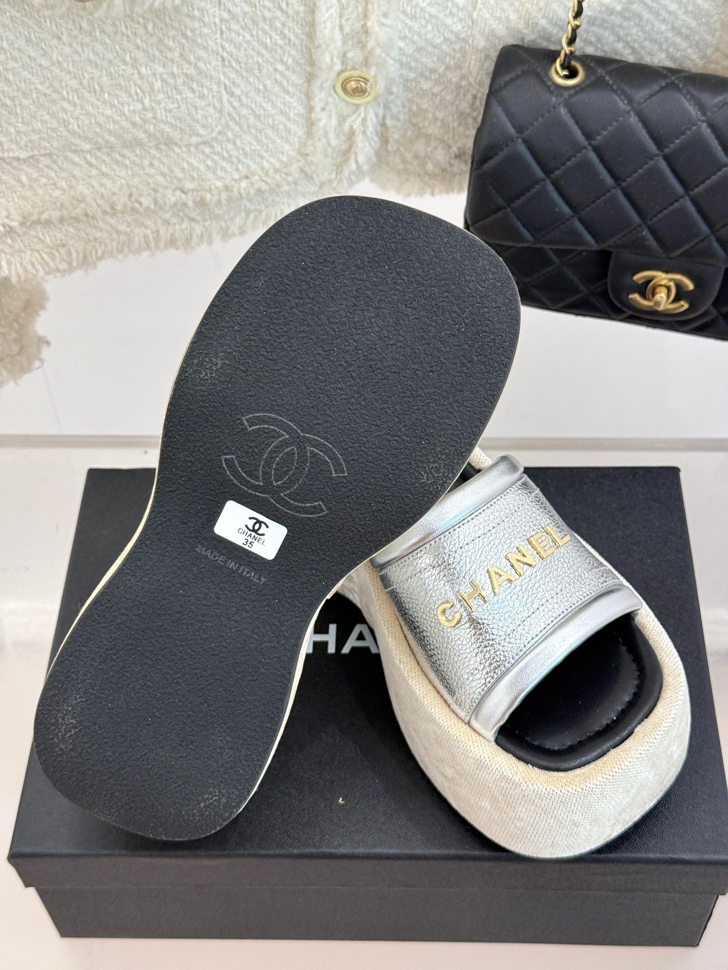 PLATFORM SLIPPERS IN SILVER LAMBSKIN - 35