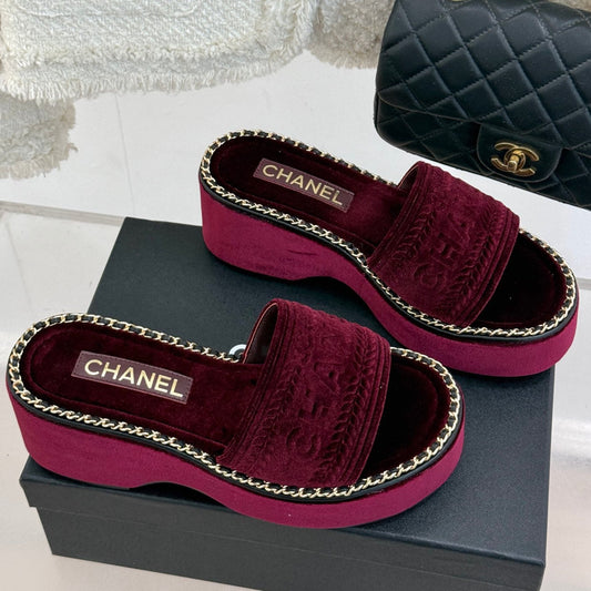 THICK SOLE WEDGE SLIPPERS IN MAROON RED VELVET - 35