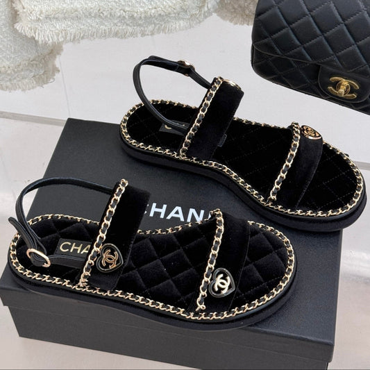 FLAT CHAIN HEART SANDAL IN BLACK VELVET - 35