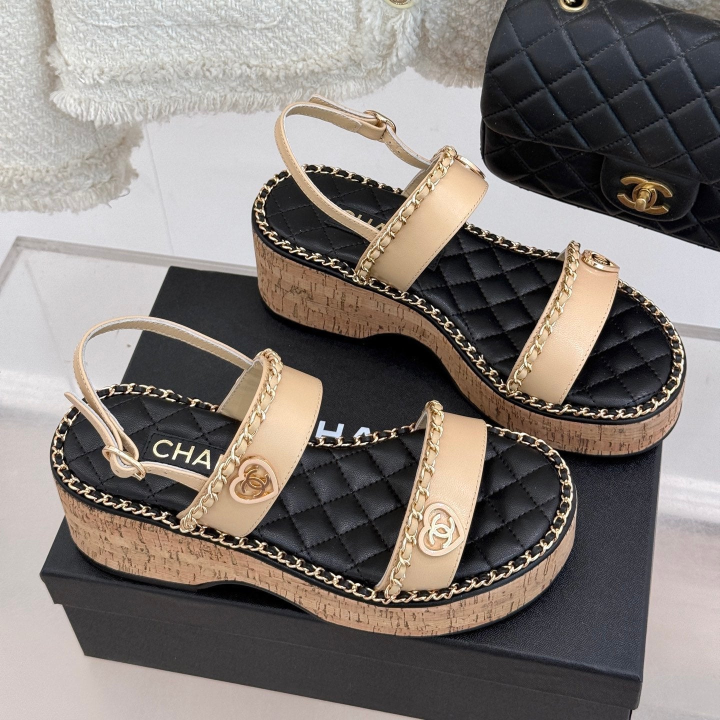 THICK-SOLED CHAIN HEART SANDAL IN BISQUE BEIGE LAMBSKIN - 35