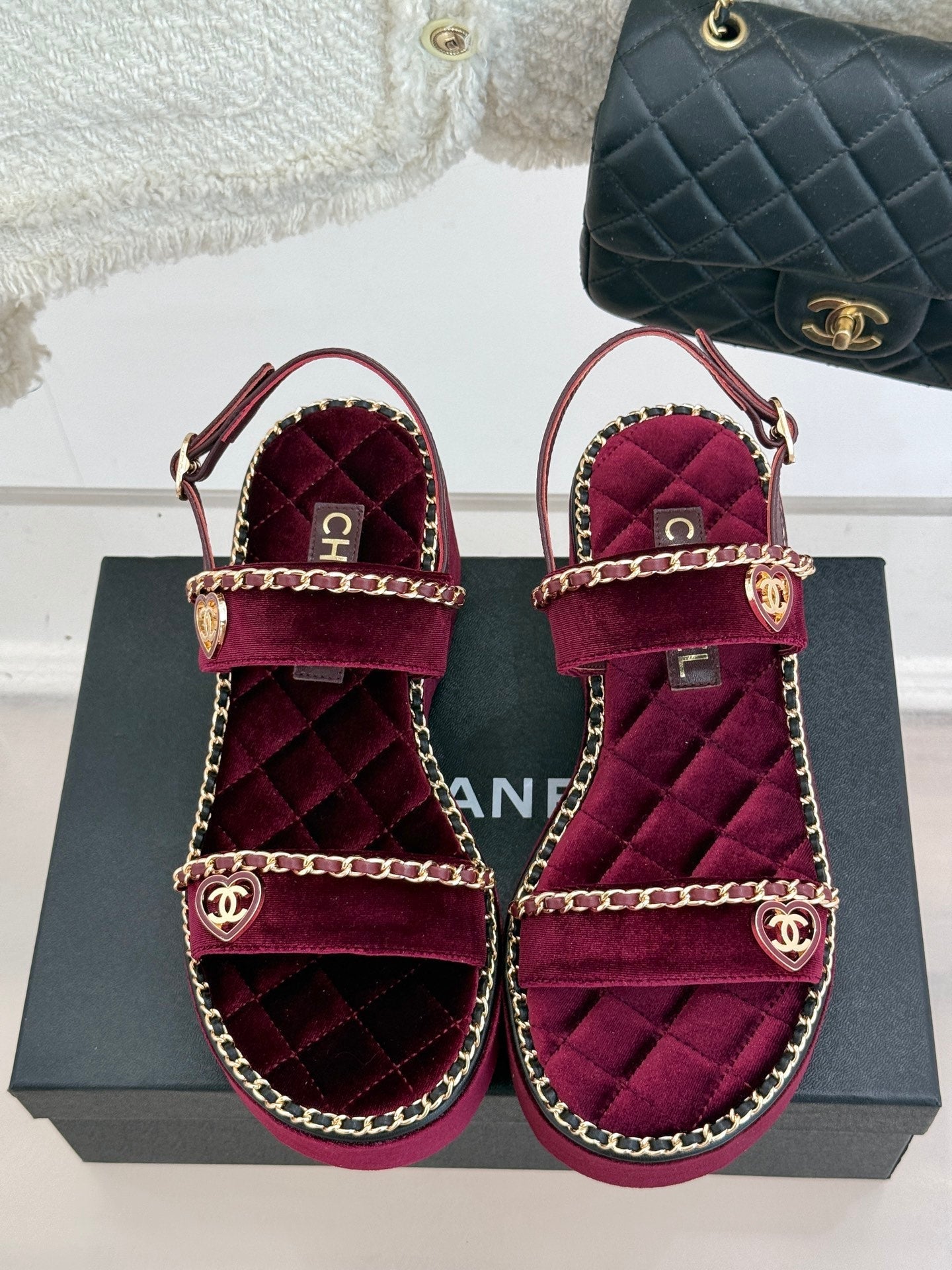 THICK-SOLED CHAIN HEART SANDAL IN PLUM PURPLE VELVET - 35
