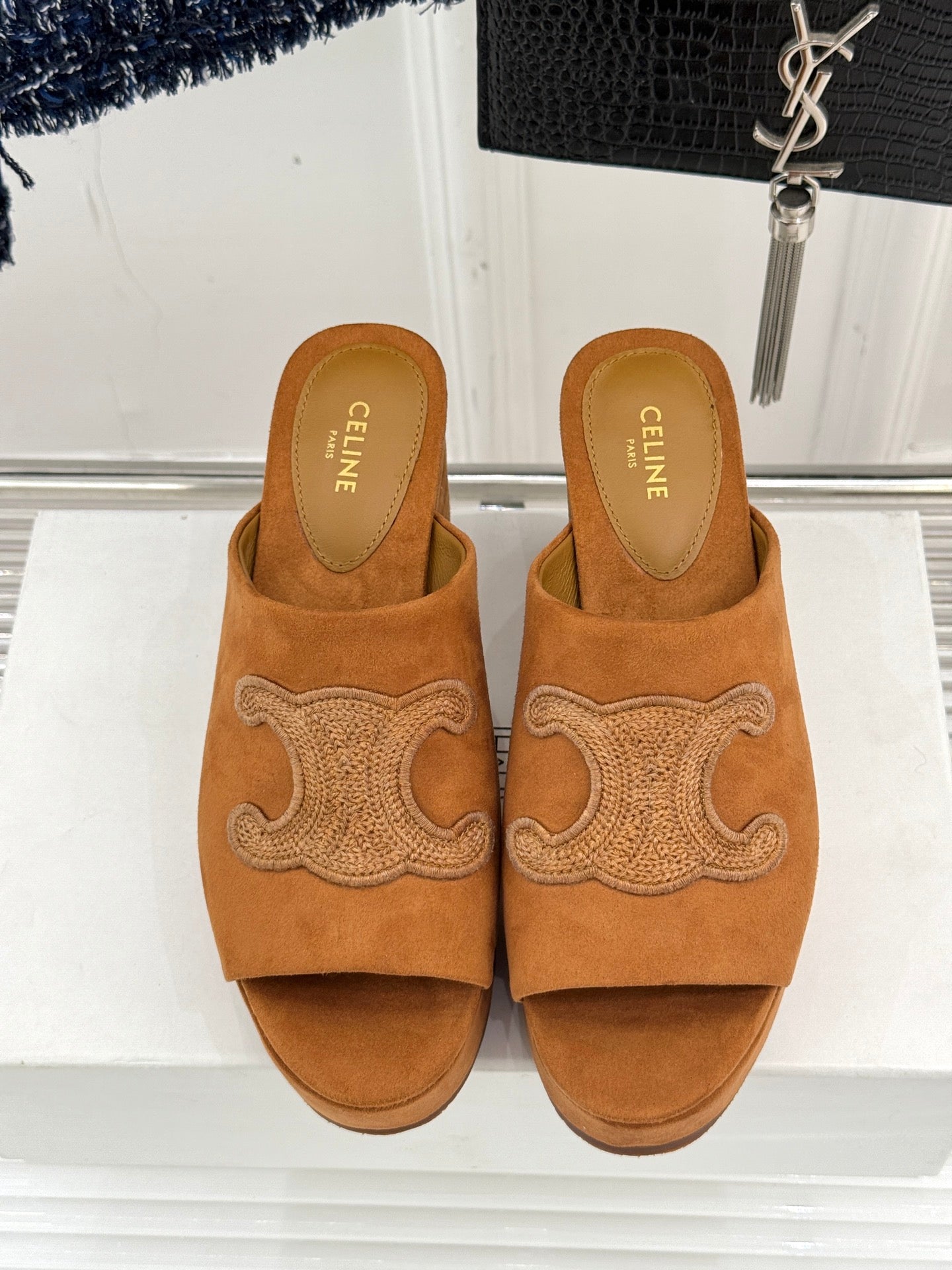 ELENA MULE IN PEANUT BROWN VELVET - 35