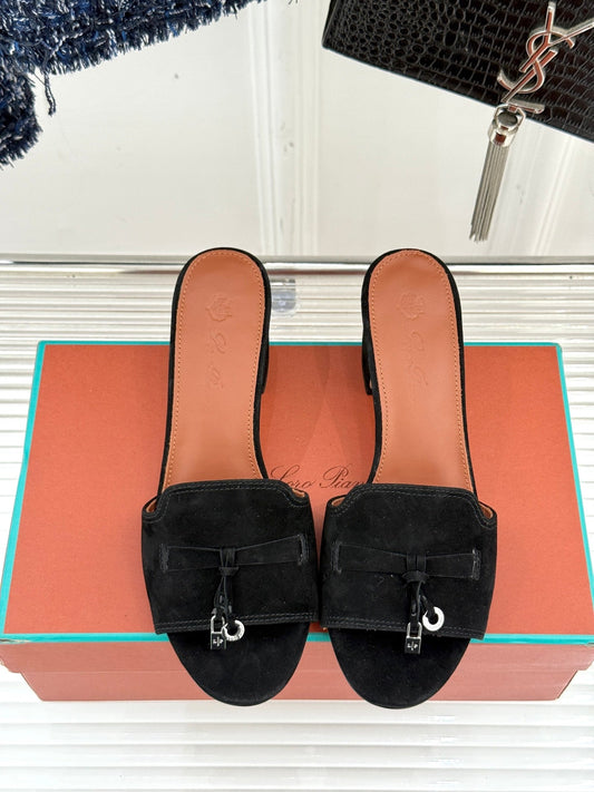 HIGH HEELS IN BLACK SUEDE AND LAMBSKIN - 35