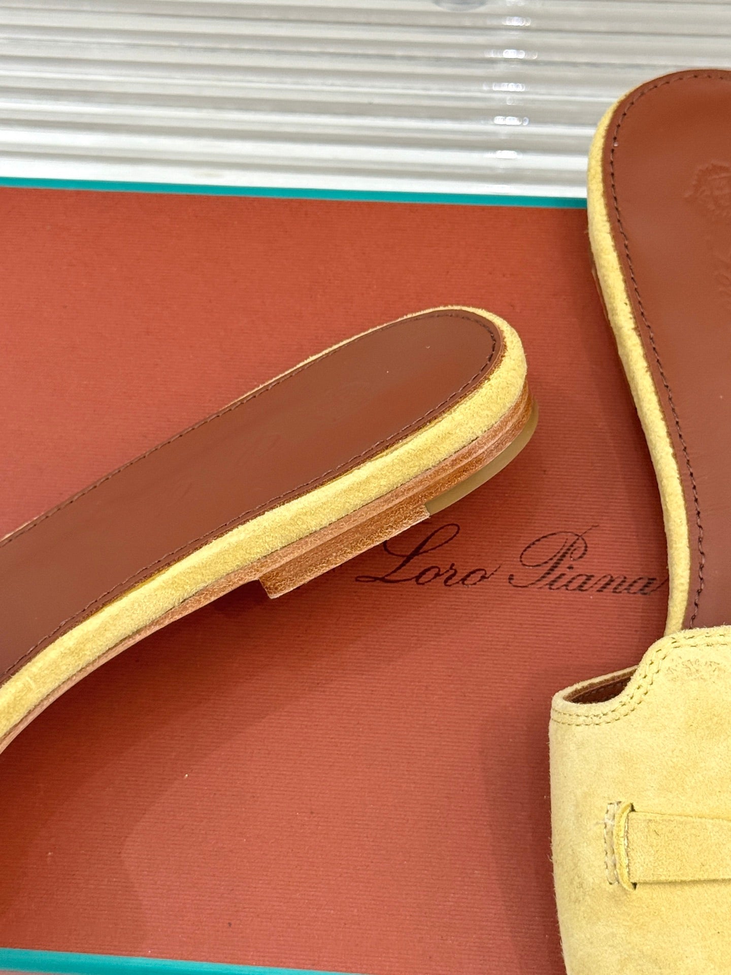 FLAT SANDALS IN YELLOW SUEDE AND LAMBSKIN - 35