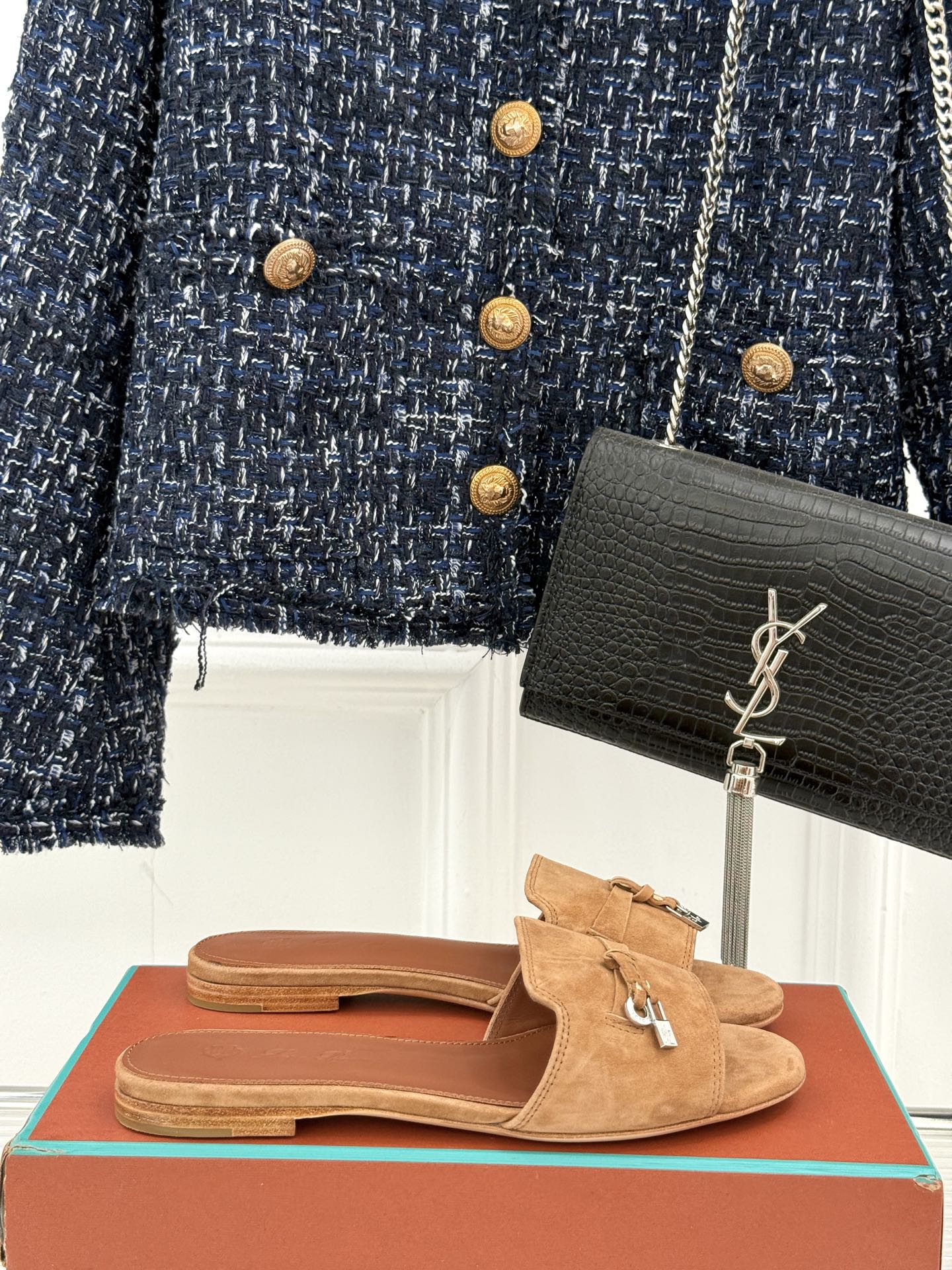 FLAT SANDALS IN BROWN SUEDE AND LAMBSKIN - 35