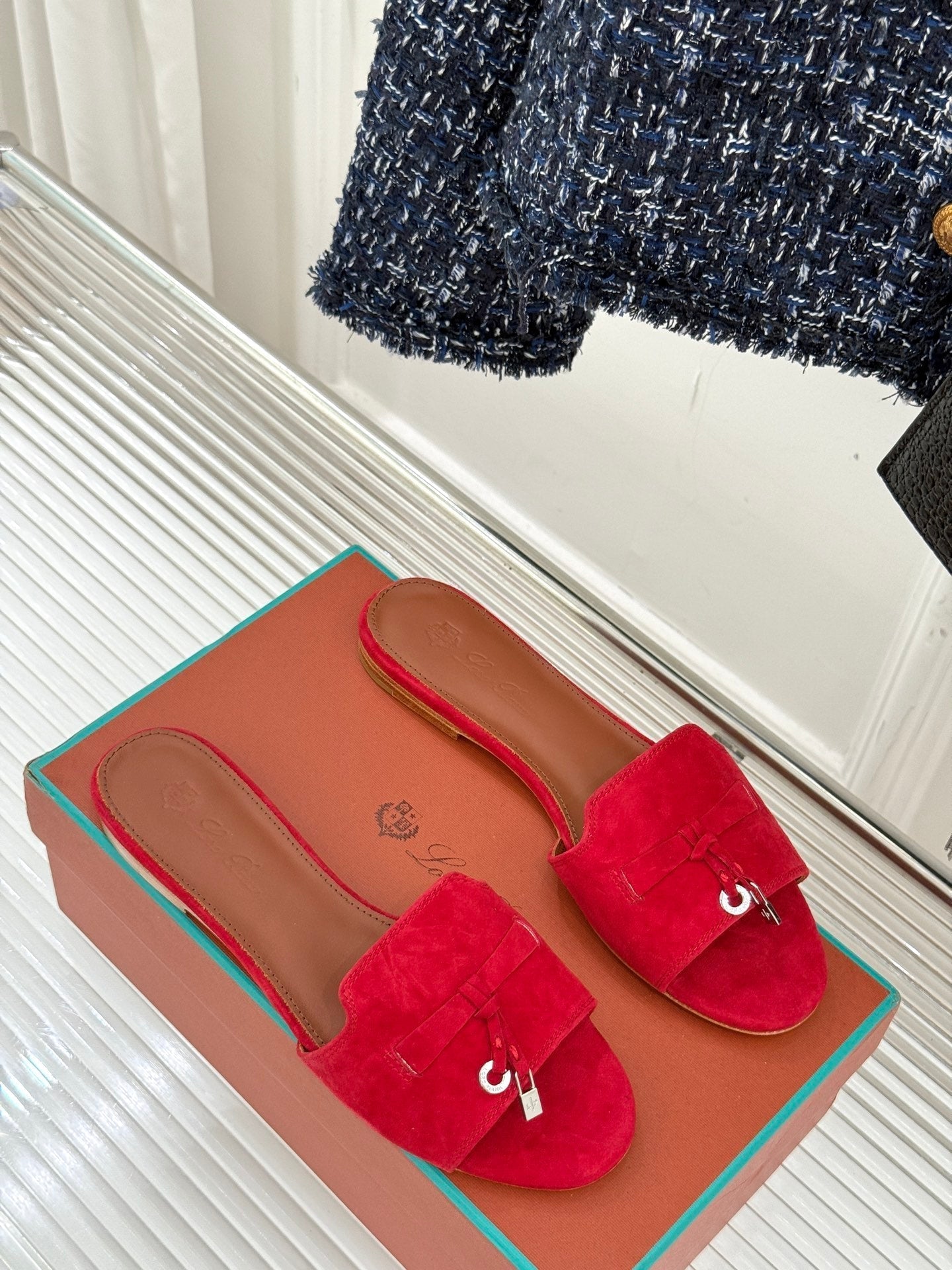 FLAT SANDALS IN RED SUEDE AND LAMBSKIN - 35