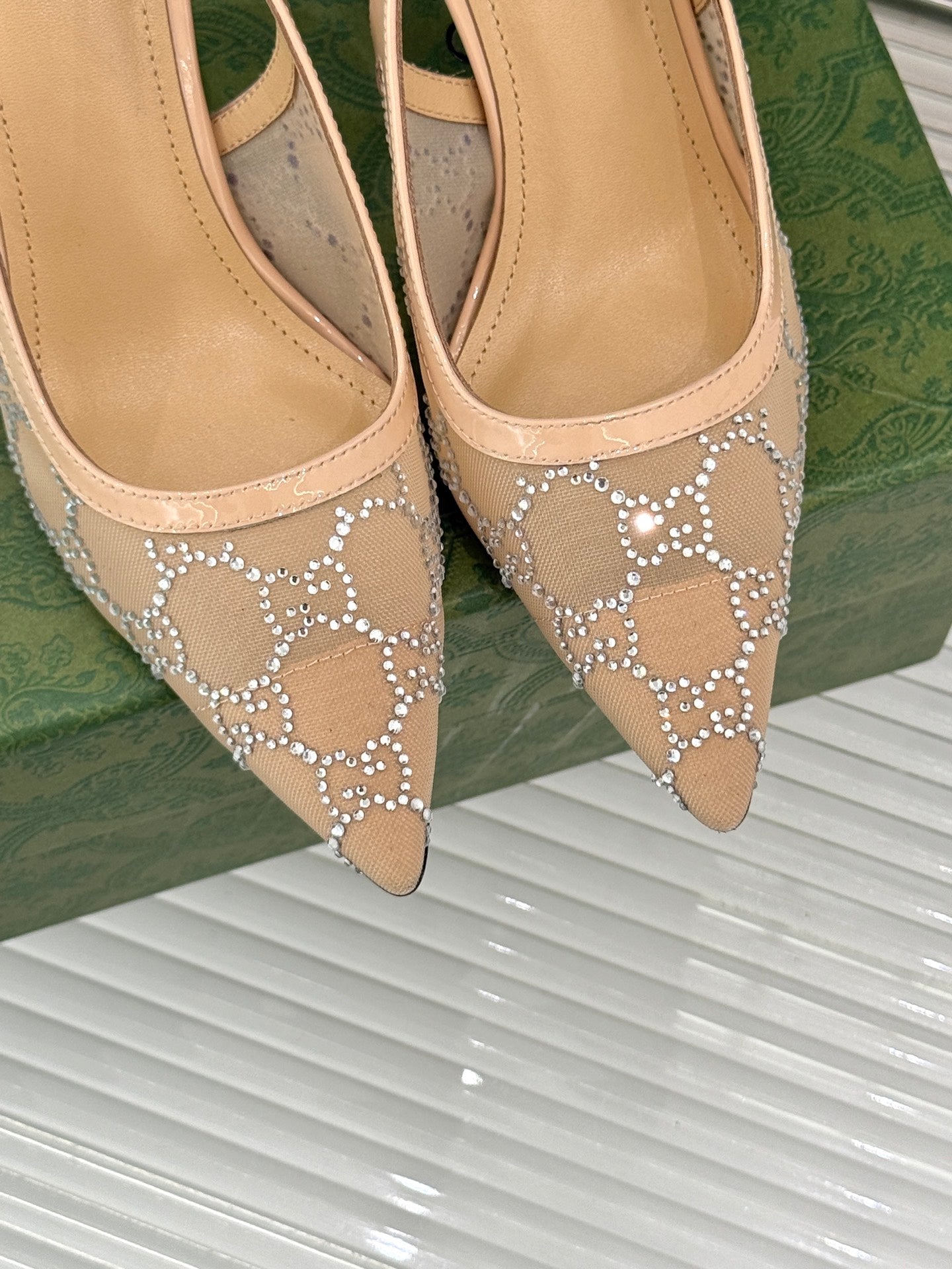GG HIGH SLINGBACK 8.5 CM IN BEIGE CLASSIC POINTED-TOE MESH WITH RHINESTONE EMBELLISHMENTS - 35