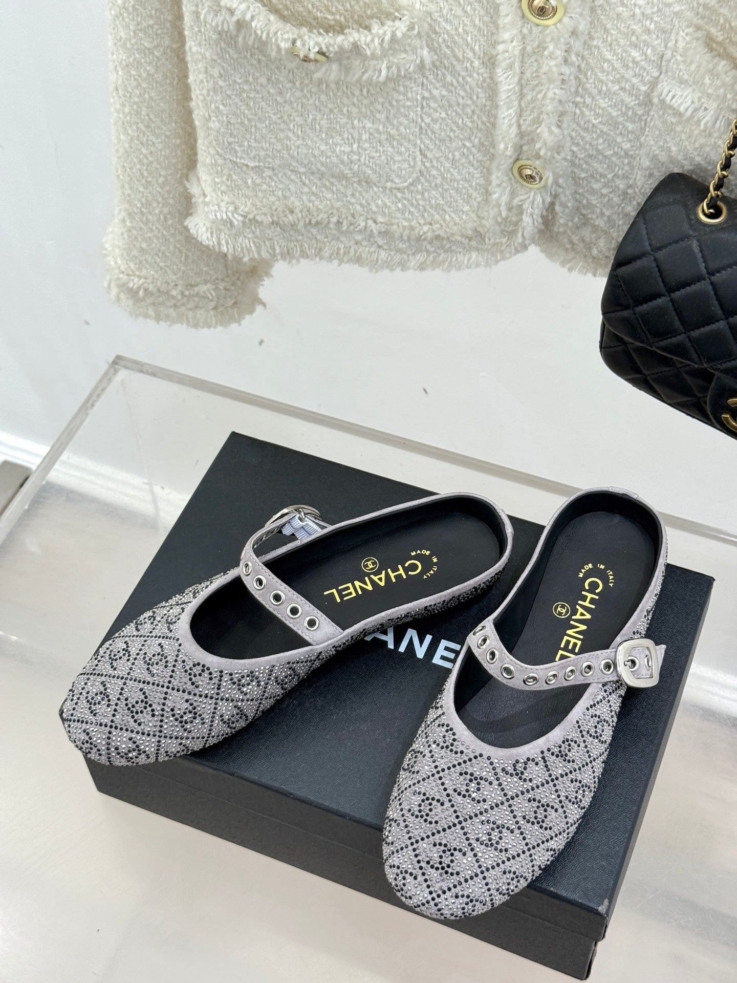 CC FLAT MULES 25SS IN GREY EMBELLISHED WITH RHINESTONES - 35