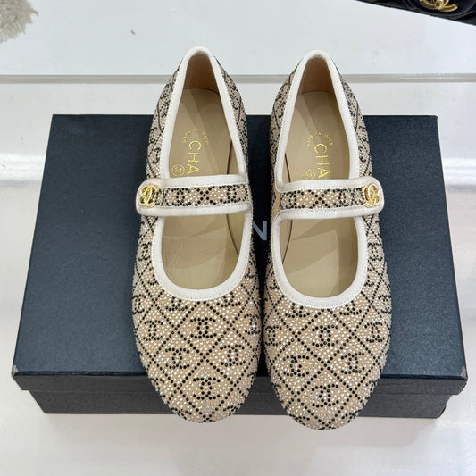 CC FLAT MARY JANE 25SS IN BEIGE EMBELLISHED WITH RHINESTONES - 35