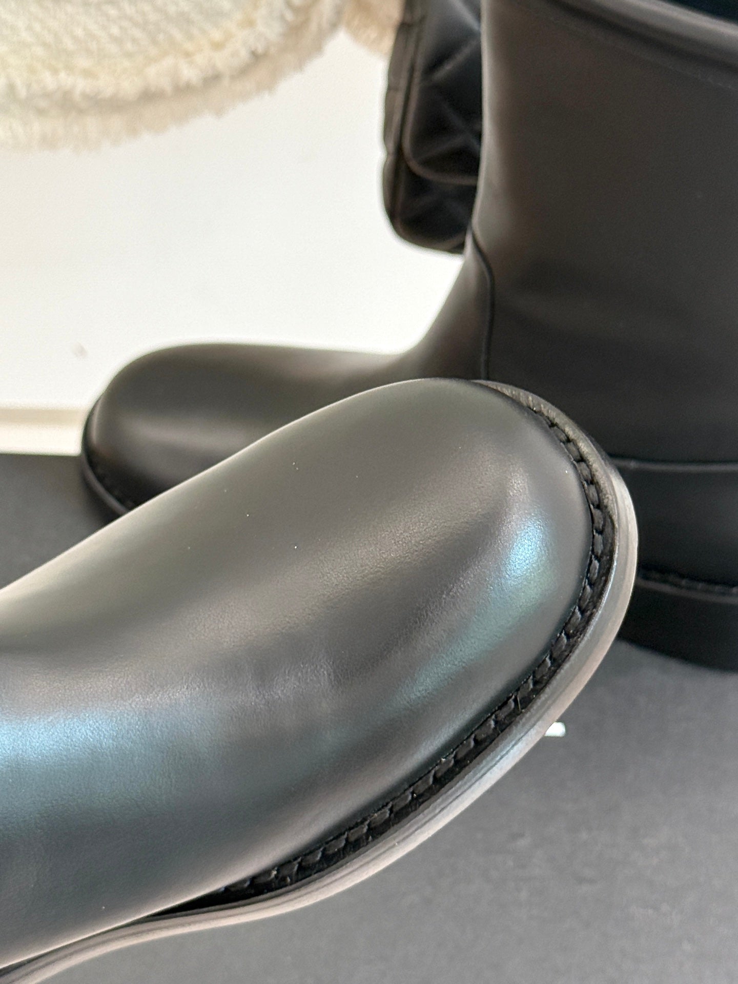 CC SHORT BOOTS IN BLACK CALFSKIN - 35