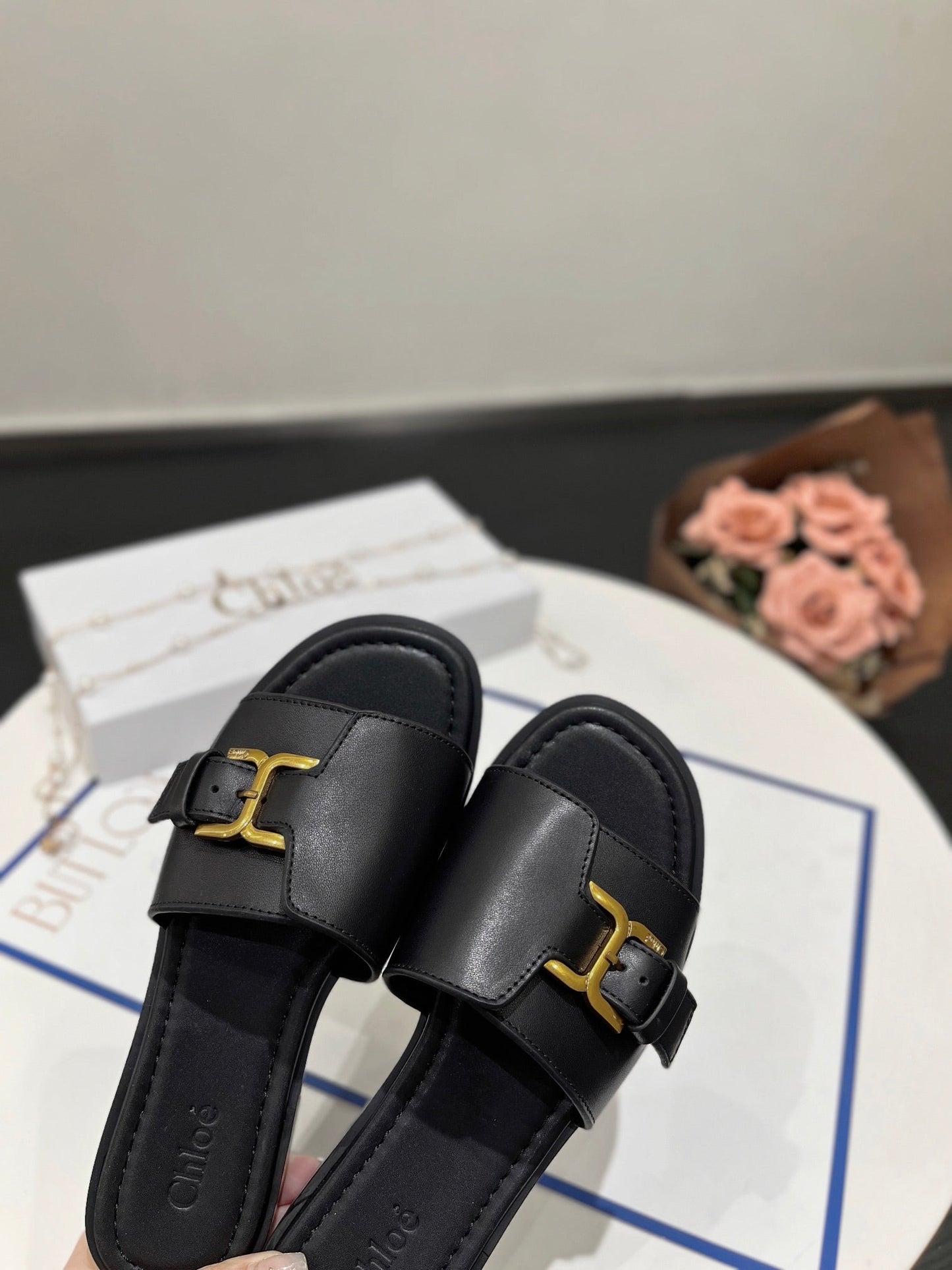 MARCIE SLIDE IN BLACK CALFSKIN WITH GOLD HARDWARE - 35