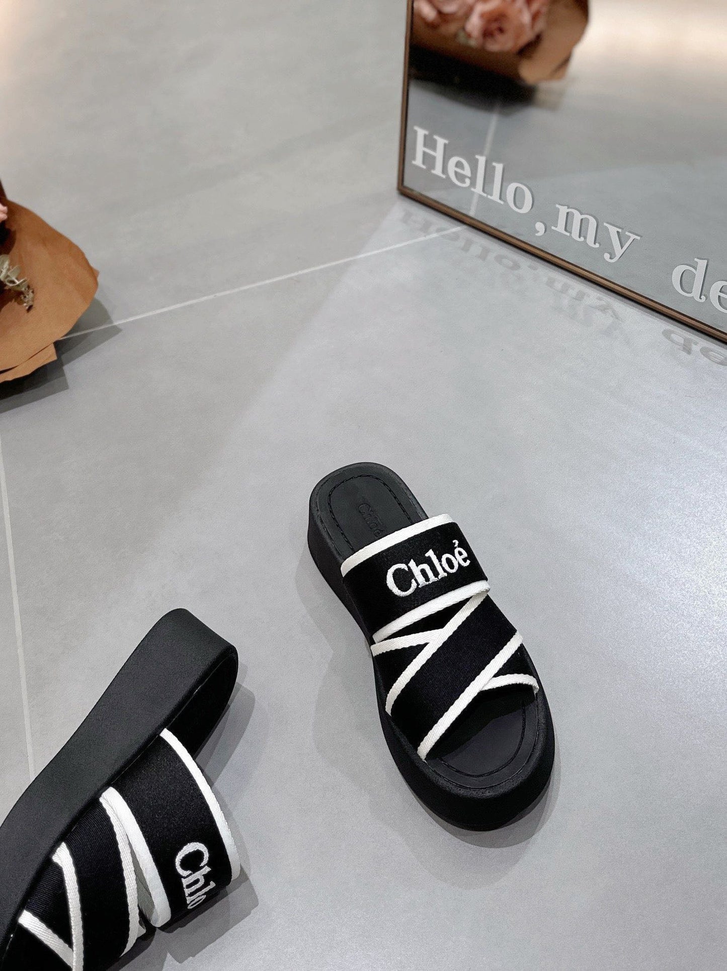 PLATFORM SANDALS IN BLACK MIX WHITE DENSITY KNIT - 35