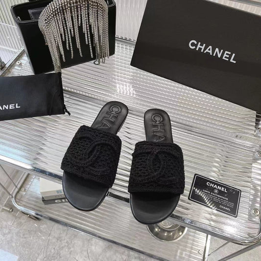SLIPPERS BLACK SHEEPSKIN - 35