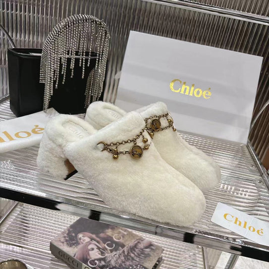 БОСОНІЖКИ-МЮЛІ CHLOÉ 26S НА ВИСОКИХ ПІДБОРАХ З КРЕМОВОЇ БІЛОЇ ВОВНИ