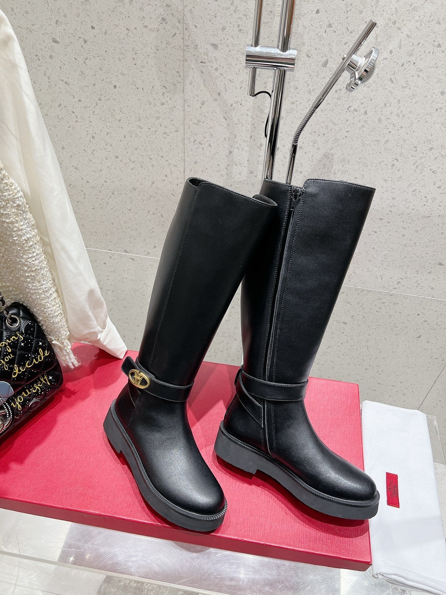 VALENTINO 25S KNEE-HIGH BOOTS IN BLACK CALFSKIN STYLE 7 - 35