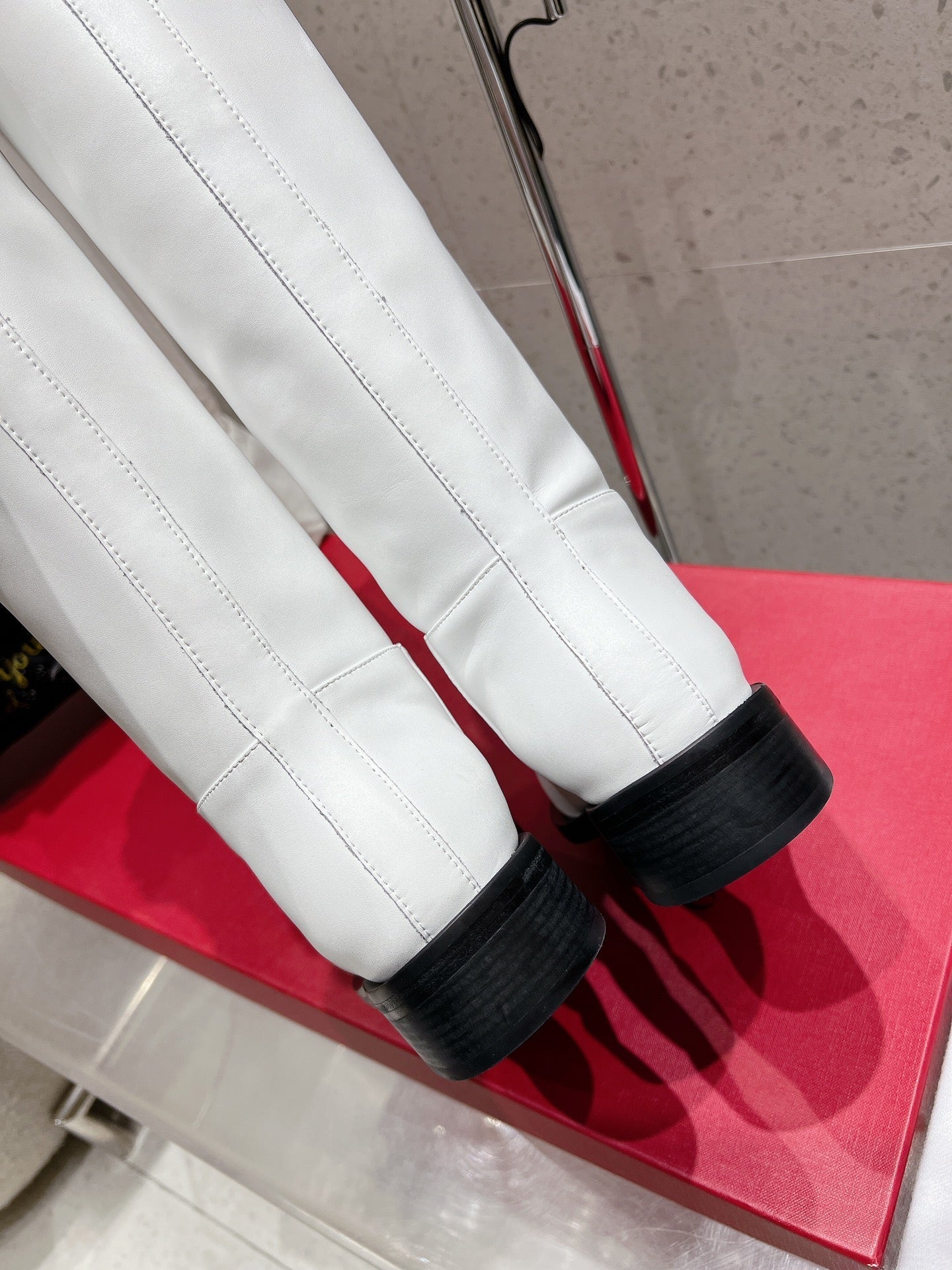 VALENTINO 25S KNEE-HIGH BOOTS IN WHITE CALFSKIN STYLE 6 - 35
