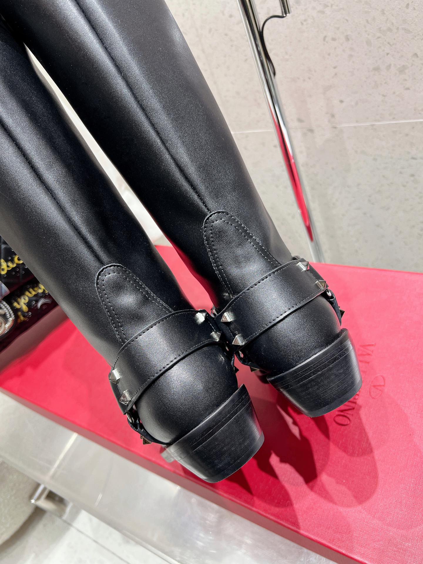 VALENTINO 25S KNEE-HIGH BOOTS IN BLACK CALFSKIN STYLE 1 - 35