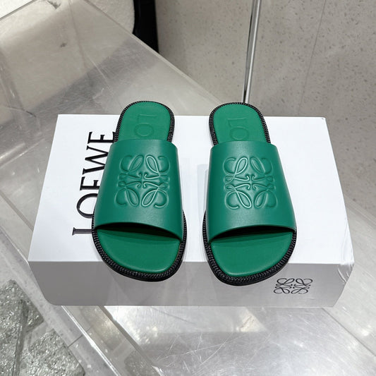 LOEWE 25 FLAT SLIPPERS VIBRANT GREEN CALFSKIN - 35