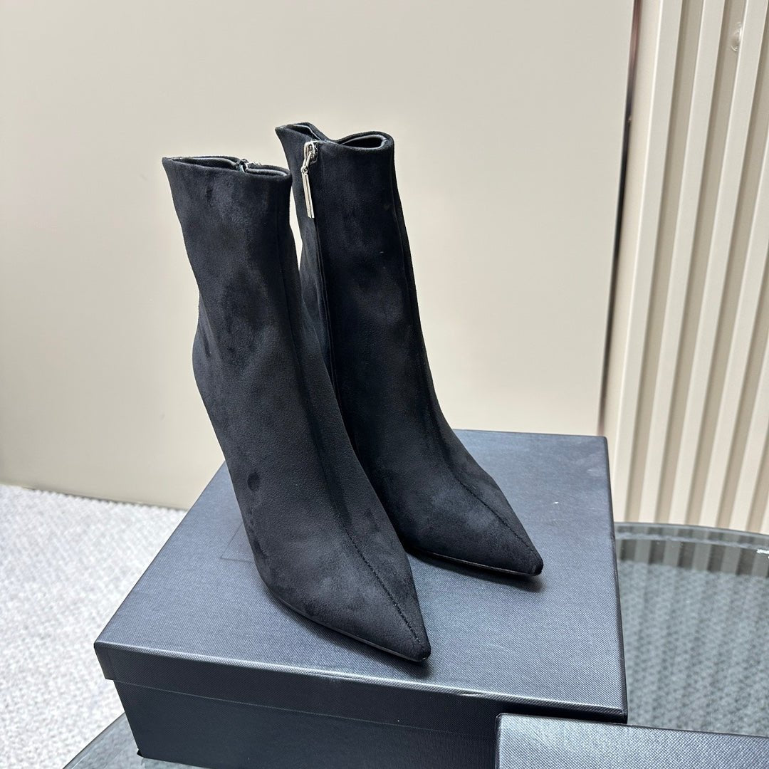 SL OPYUM HEELED BOOT BLACK SUEDE - 35