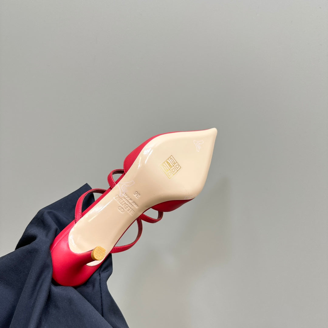 ROCKSTUD WISPY CHERRY RED CALFSKIN MULE 60MM - 34