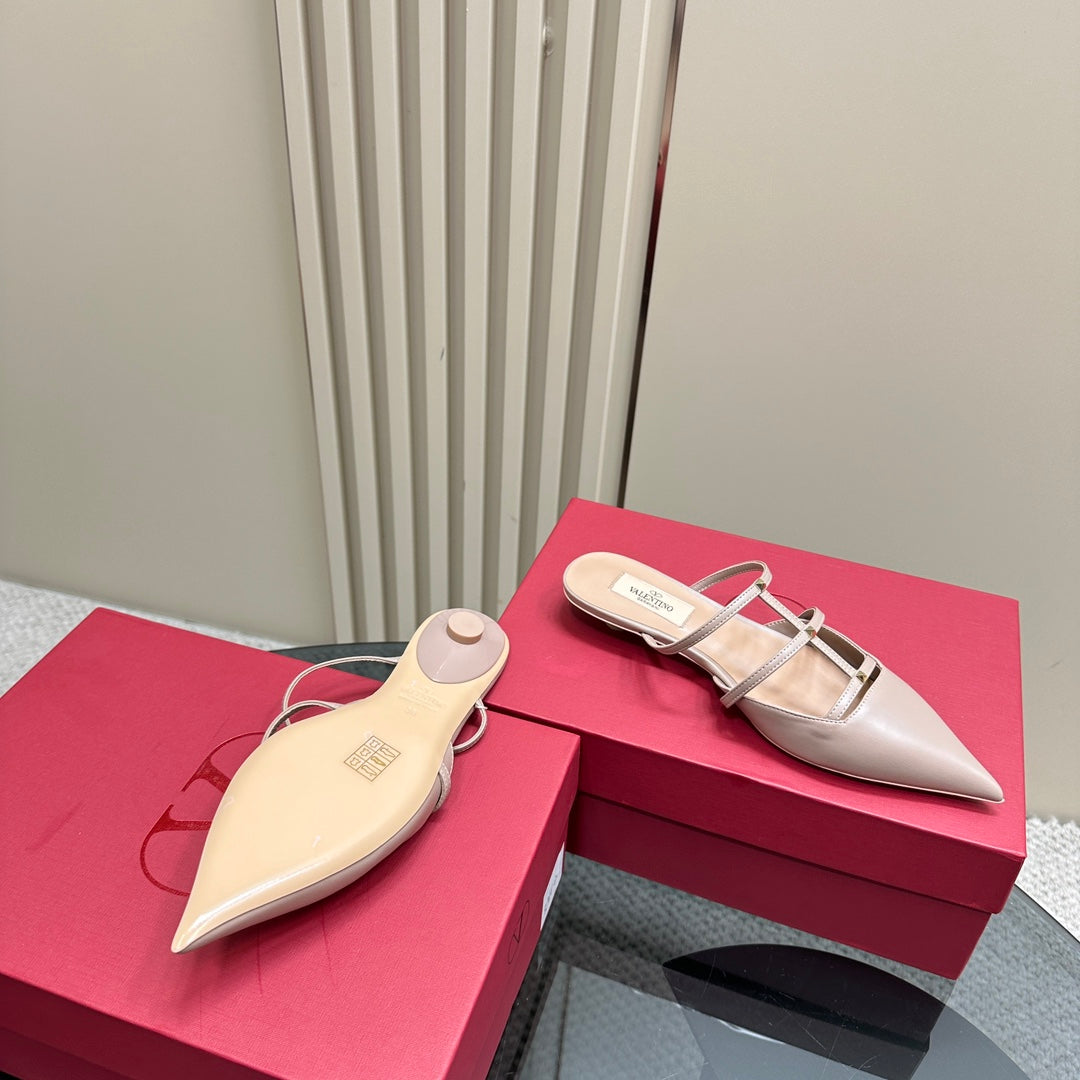 ROCKSTUD WISPY SOFT PINK CALFSKIN MULE 20MM - 35