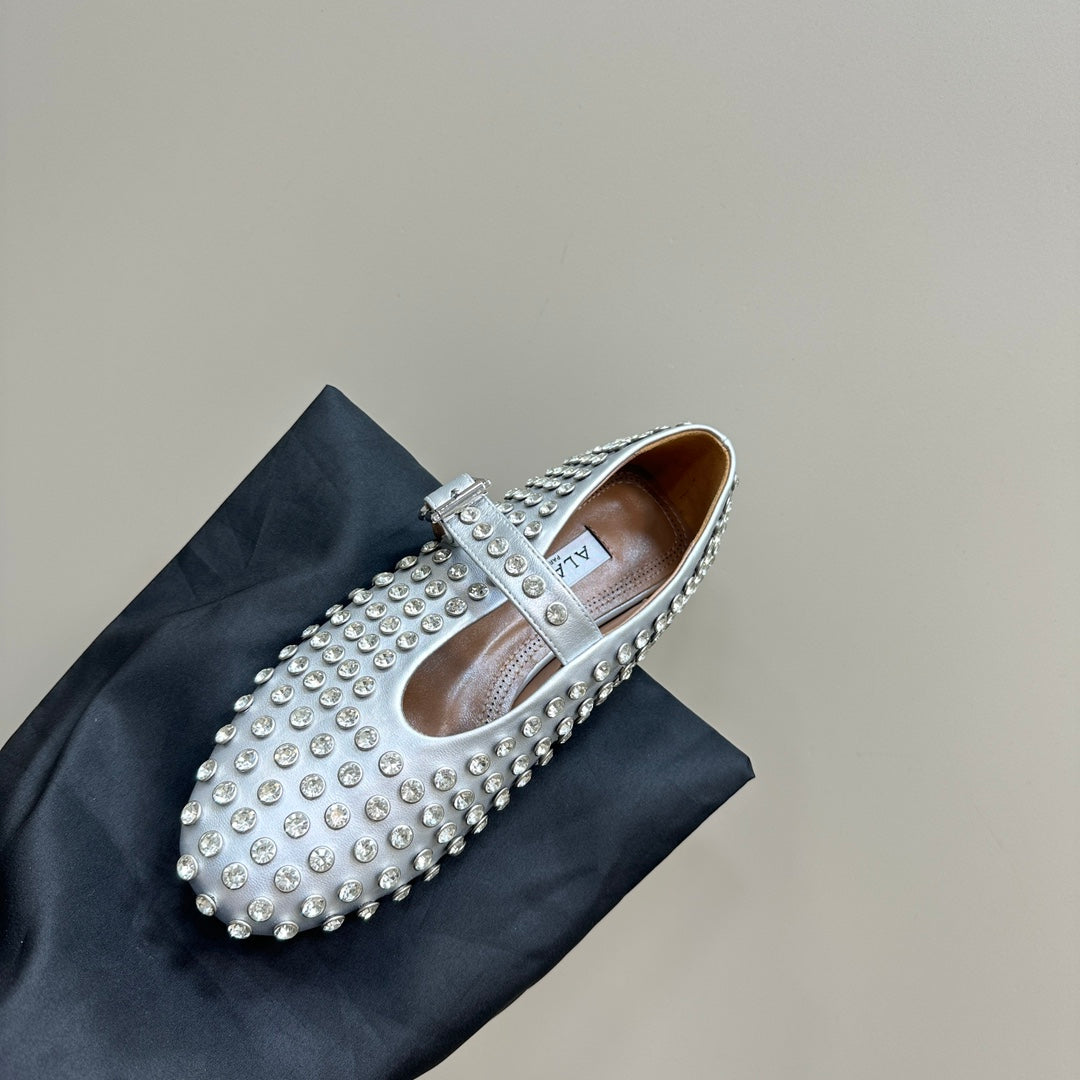 ALAIA CRYSTAL EMBELLISHED BALLET FLATS IN SILVER CALFSKIN - 34