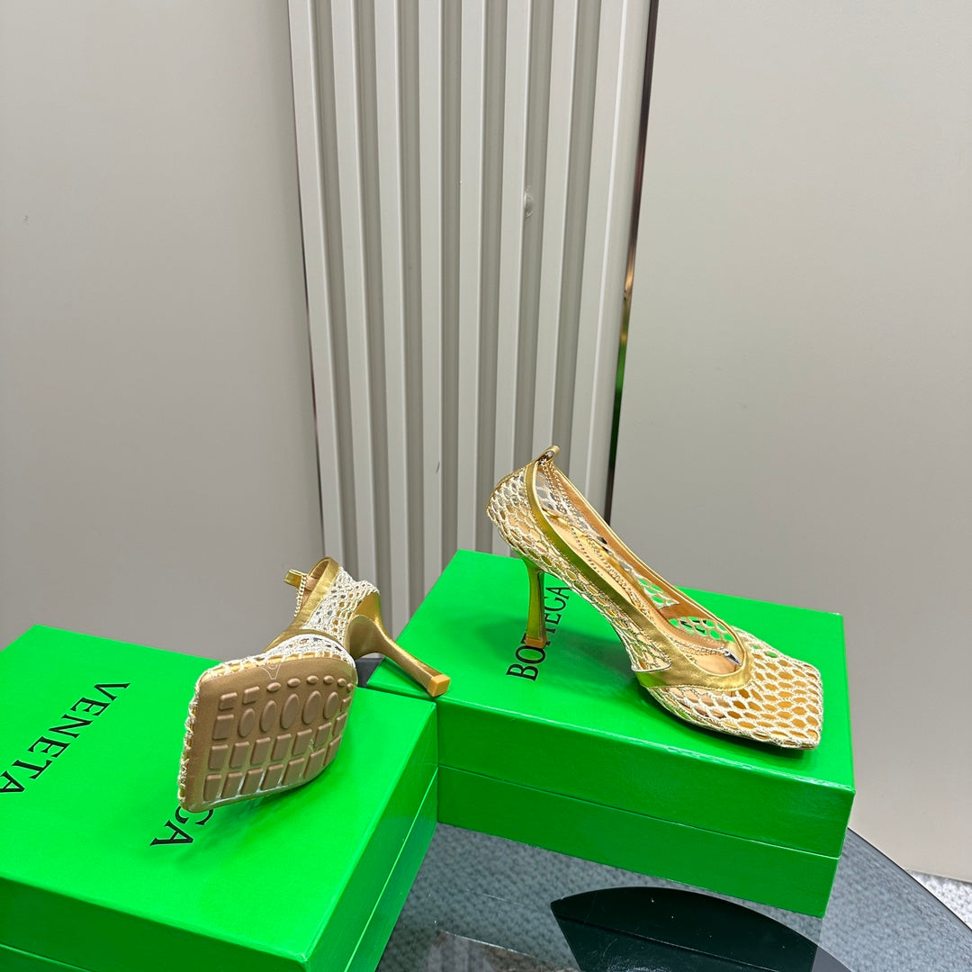 HIGH PUMP 9 CM IN GOLD METALLIZE MESH AND LEATHER - 35