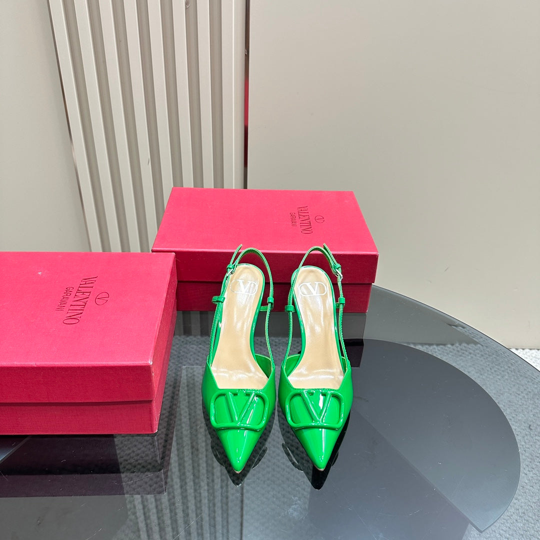 VLOGO SIGNATURUE EMERALD GREEN PATENT LEATHER SLINGBACK PUMP 80MM - 35